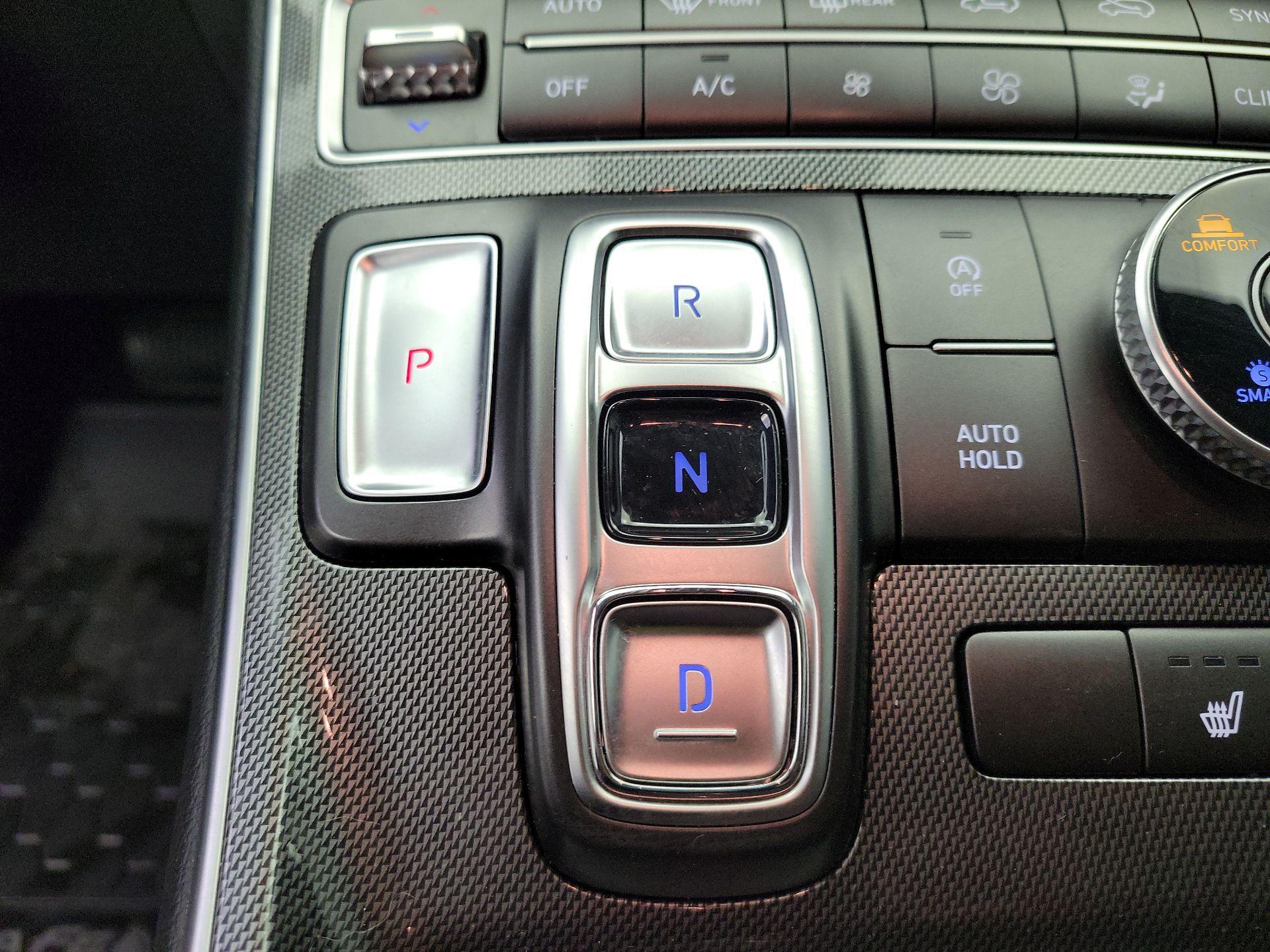 Thumbnail: 2023 Hyundai Santa Fe - 17