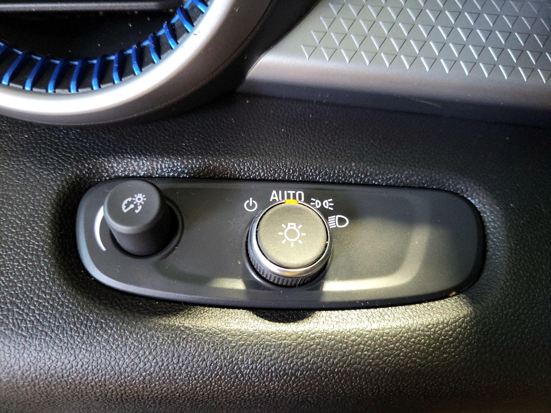 Thumbnail: 2024 Chevrolet Trax - 11