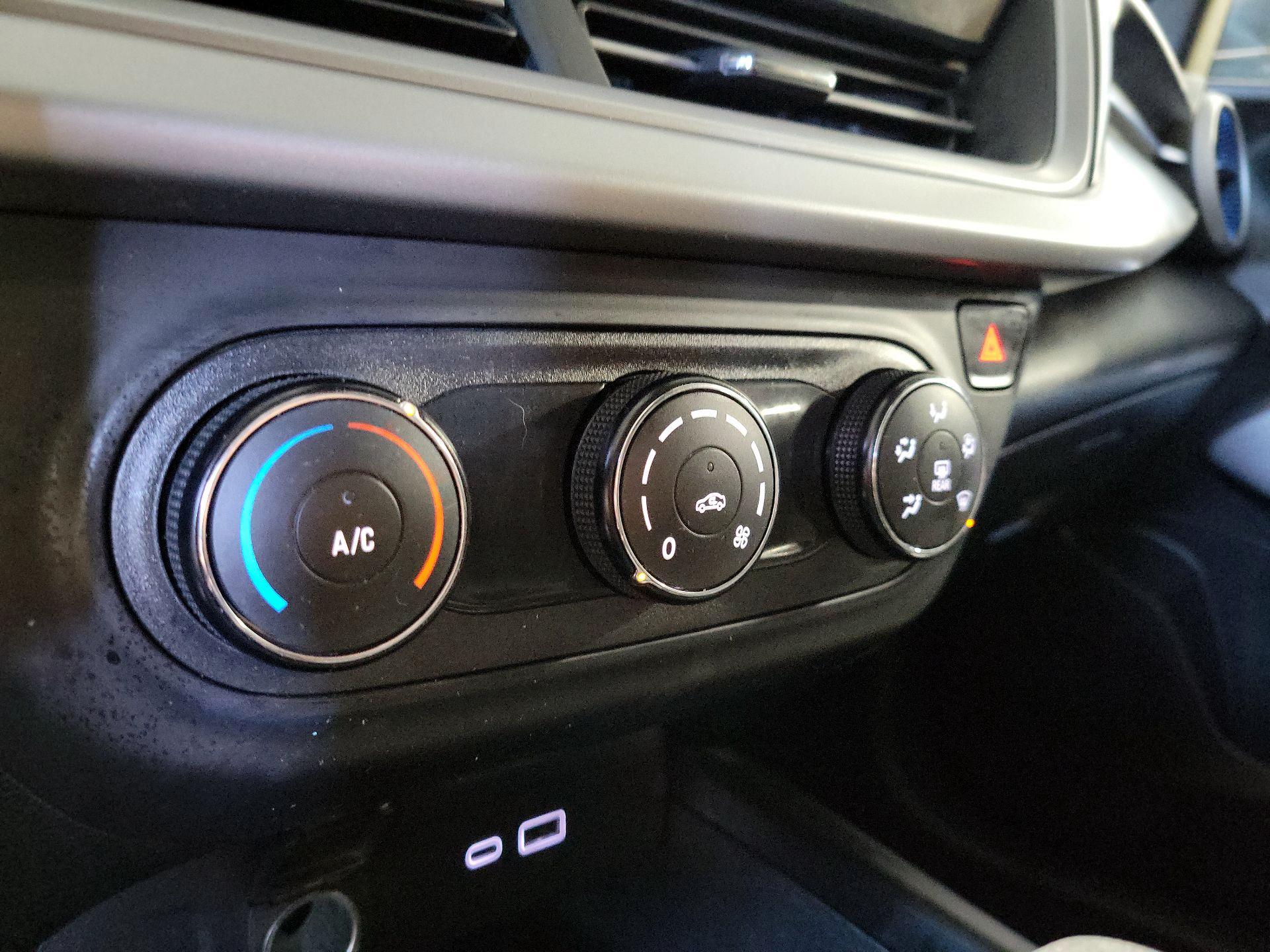 Thumbnail: 2024 Chevrolet Trax - 14