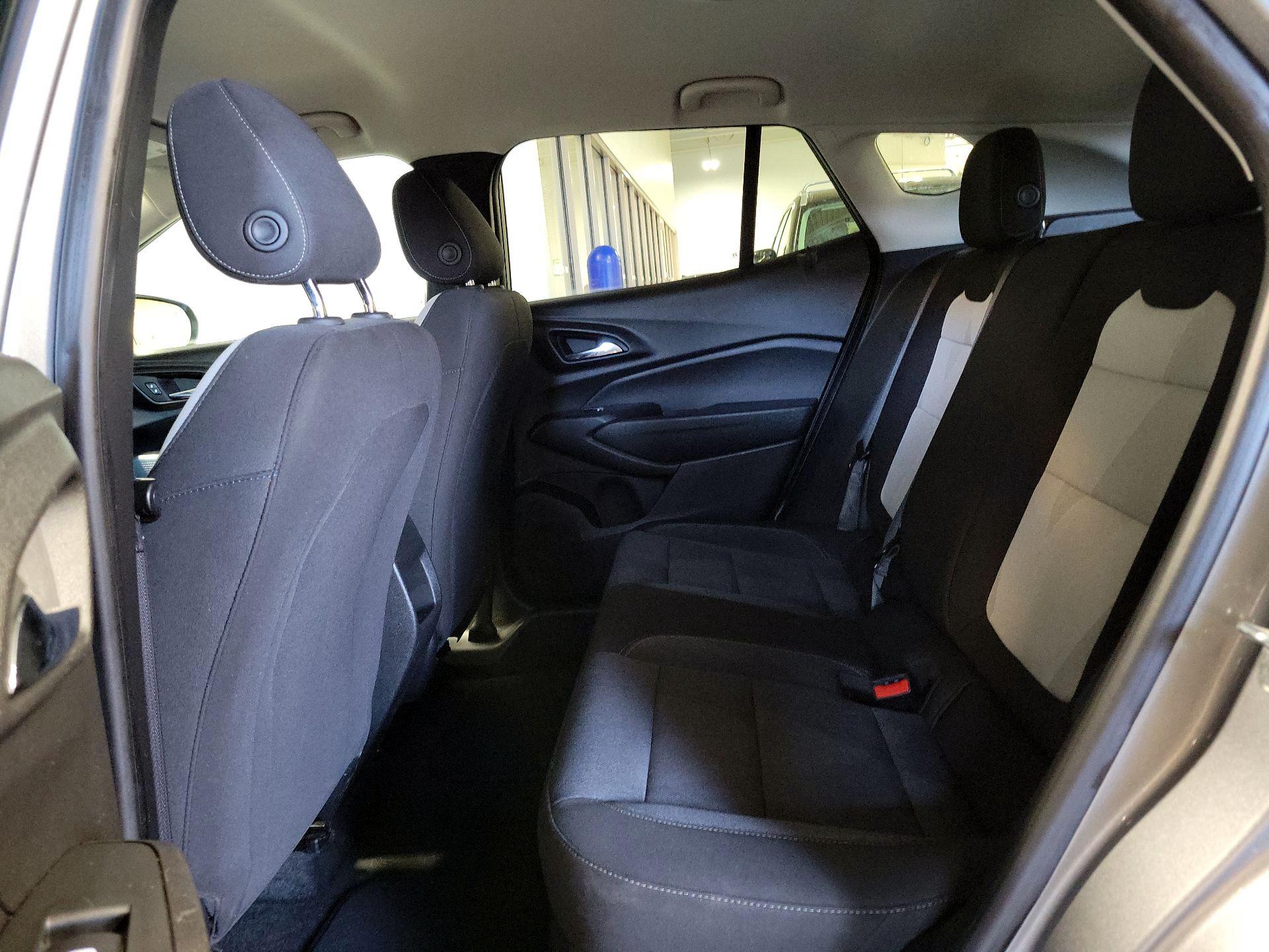 Thumbnail: 2024 Chevrolet Trax - 17