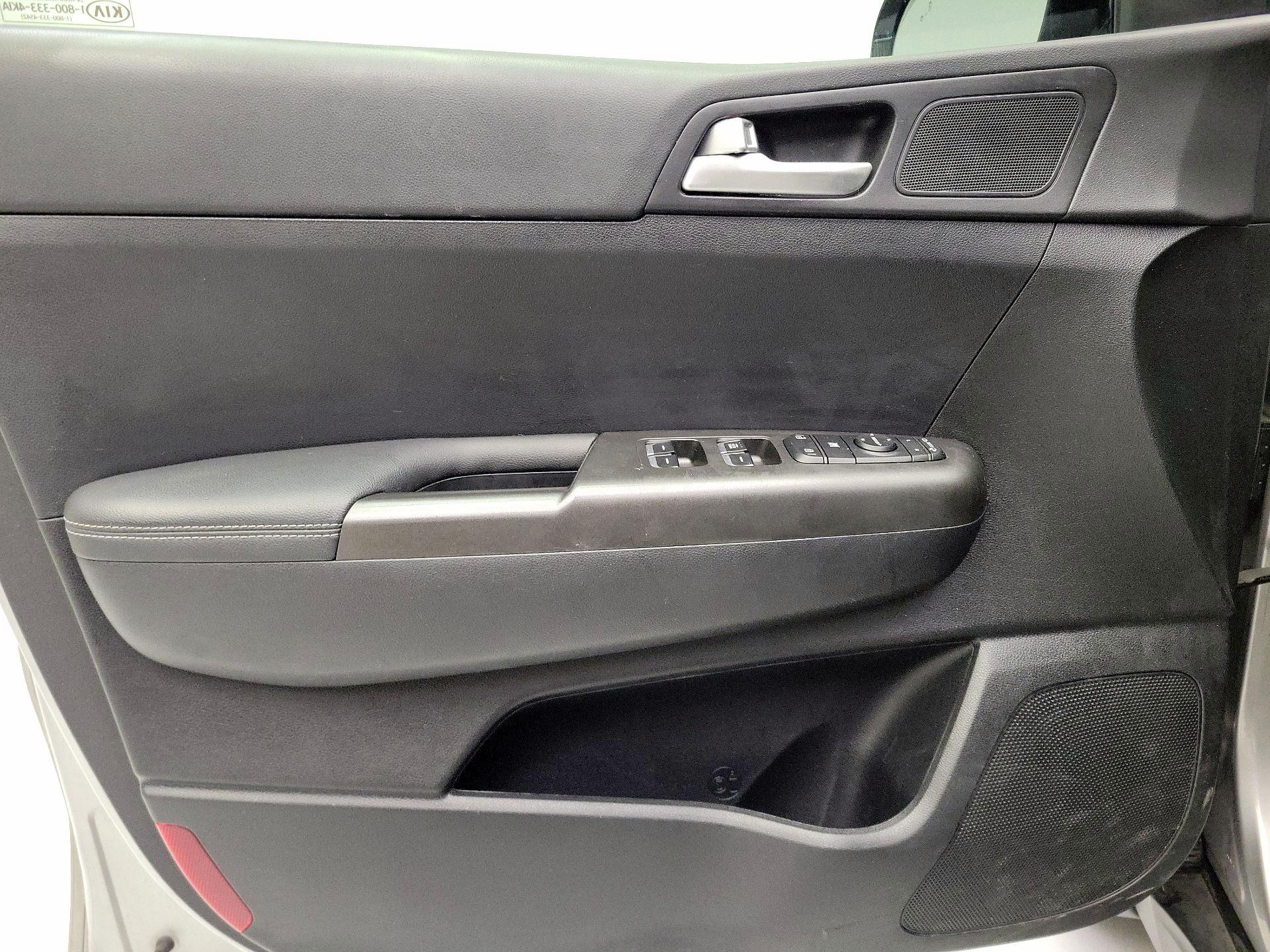 Thumbnail: 2022 Kia Sportage - 12