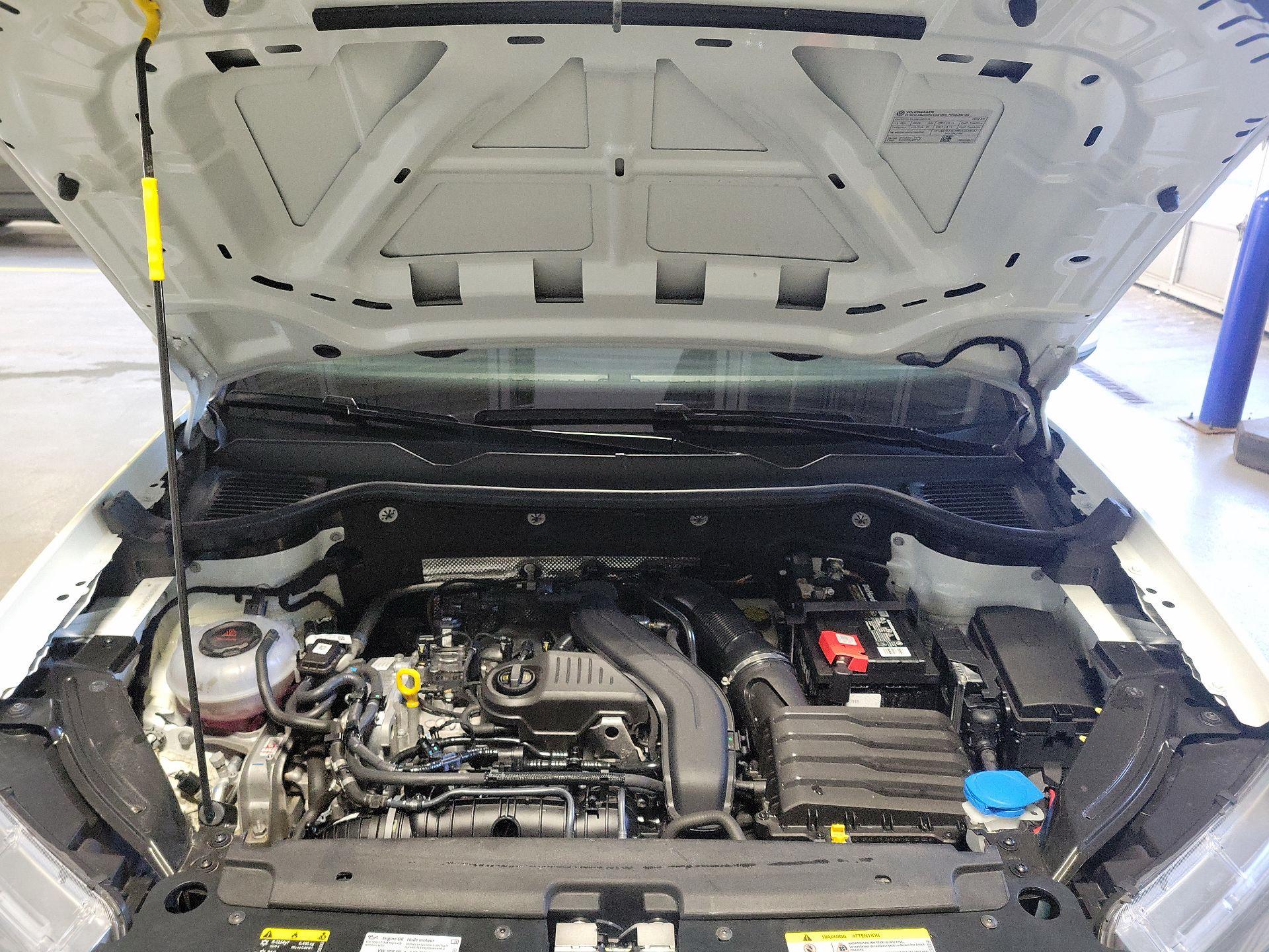 Thumbnail: 2024 Volkswagen Taos - 20