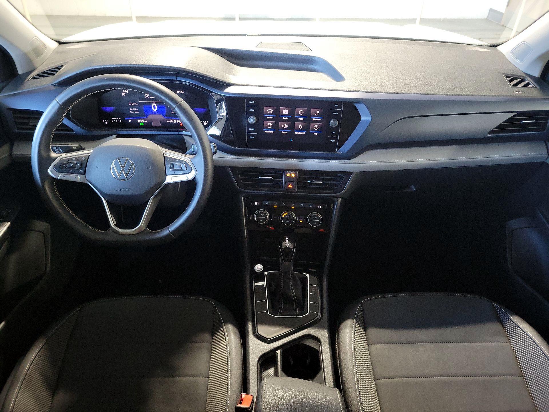 Thumbnail: 2024 Volkswagen Taos - 8