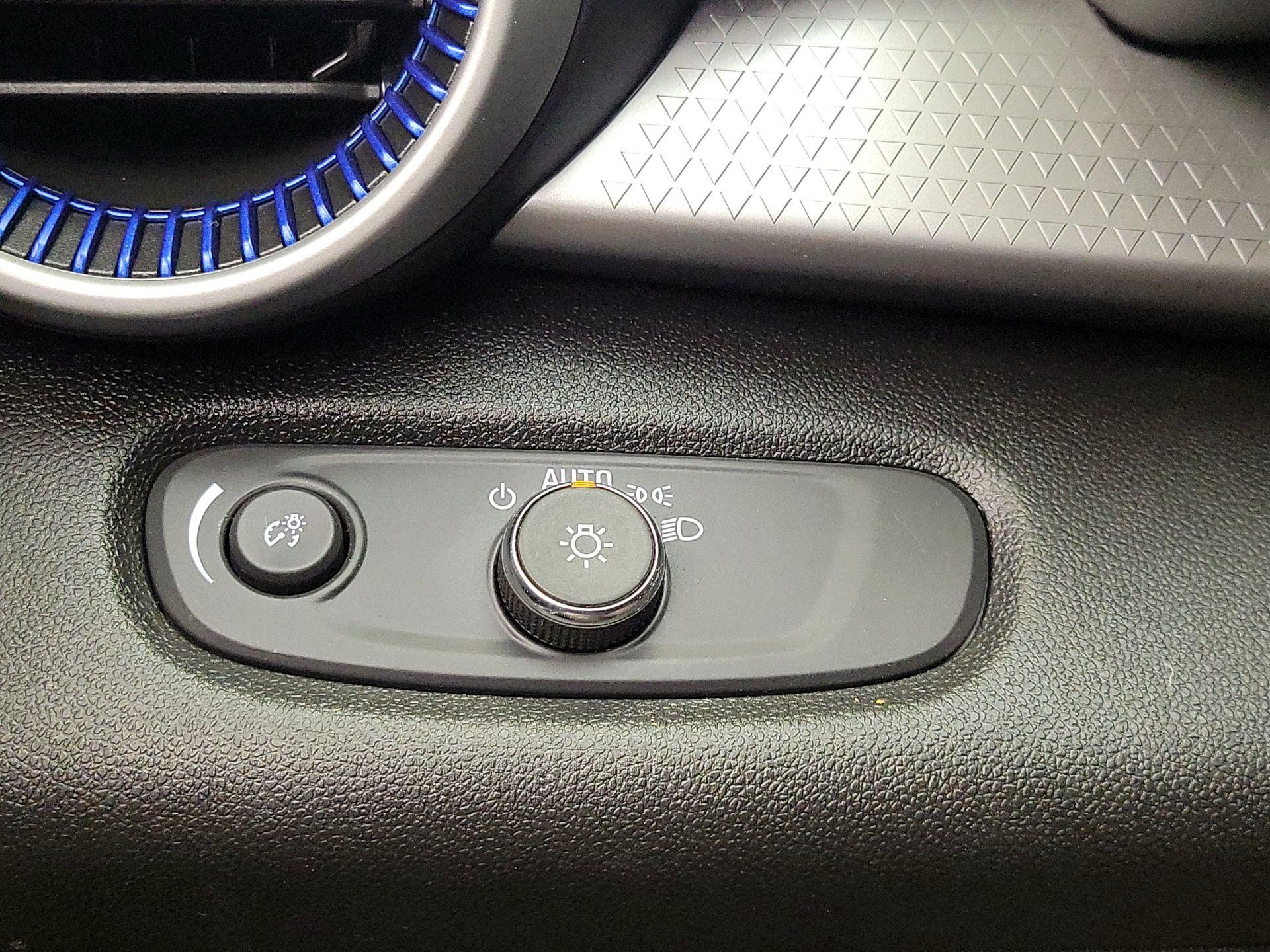 Thumbnail: 2024 Chevrolet Trax - 13