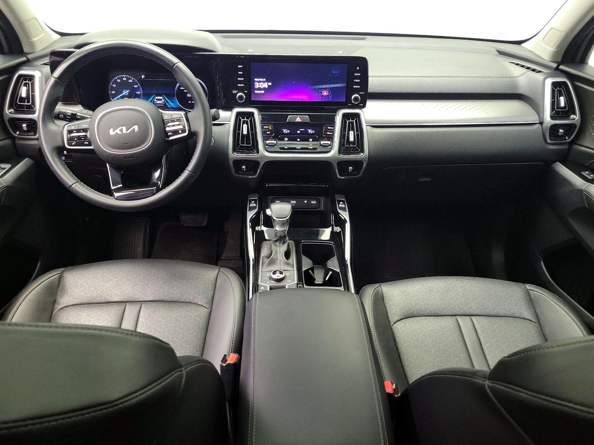 Thumbnail: 2023 Kia Sorento - 9