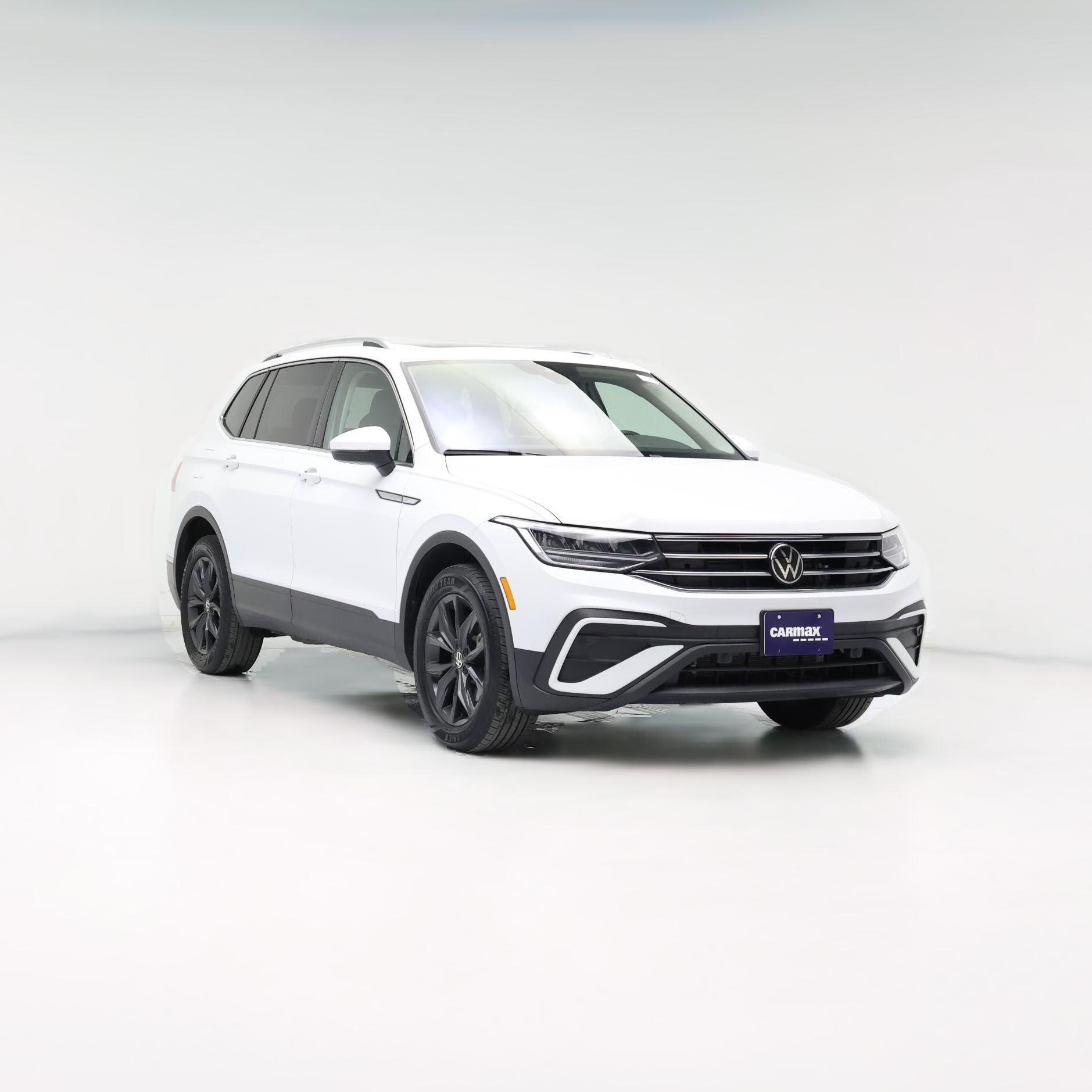 Thumbnail: 2024 Volkswagen Tiguan - 1