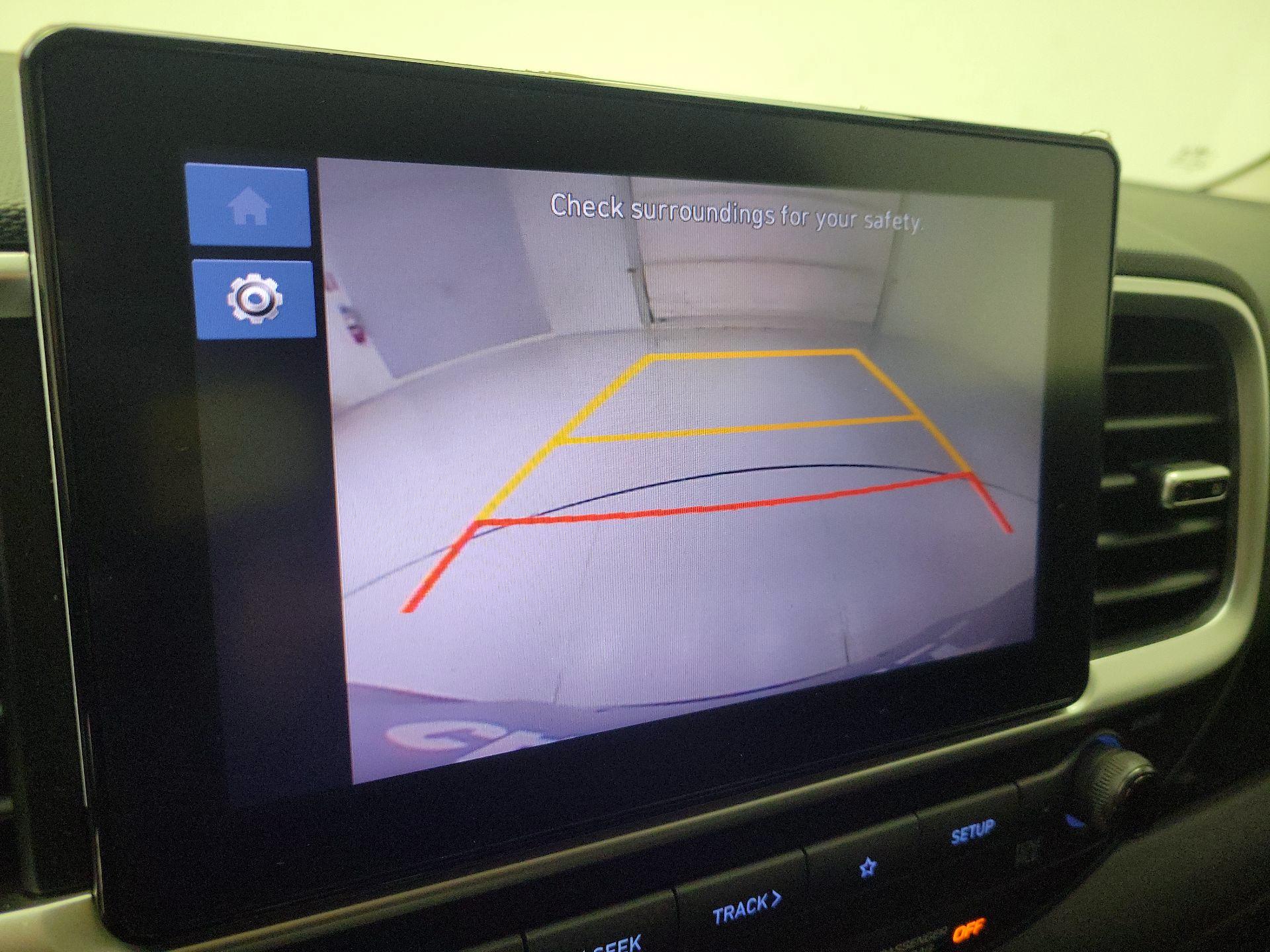 Thumbnail: 2023 Hyundai Venue - 14