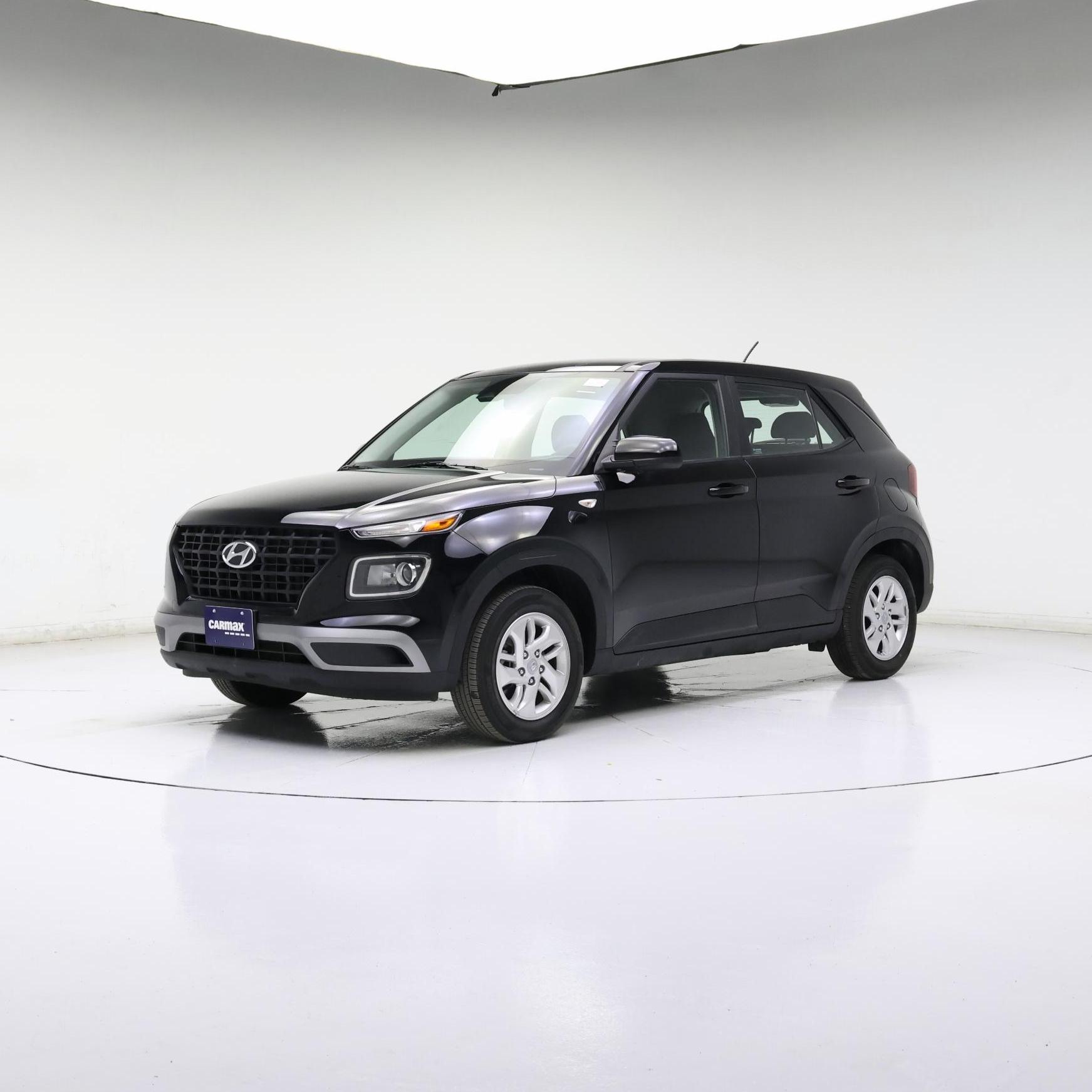 Thumbnail: 2023 Hyundai Venue - 7