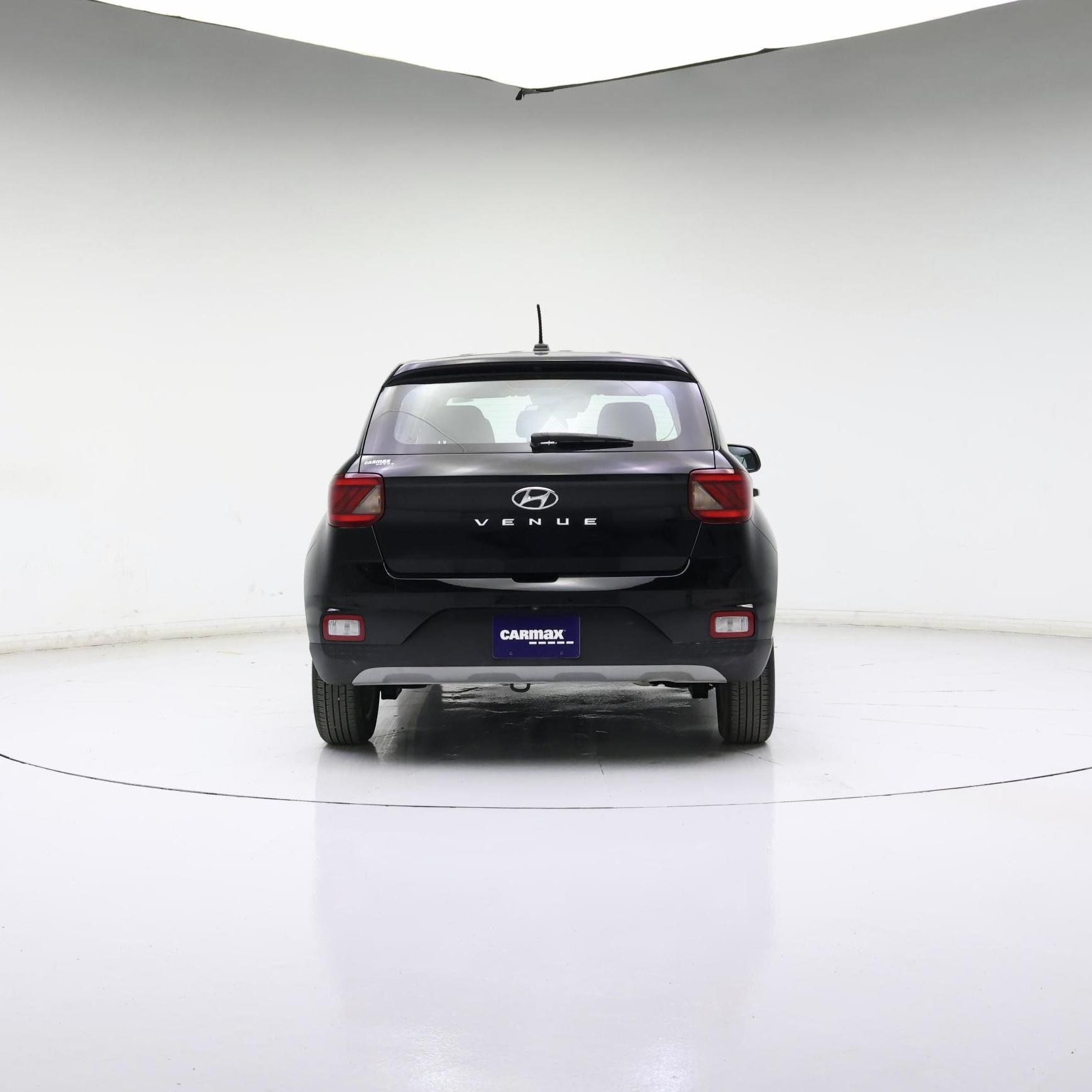 Thumbnail: 2023 Hyundai Venue - 8