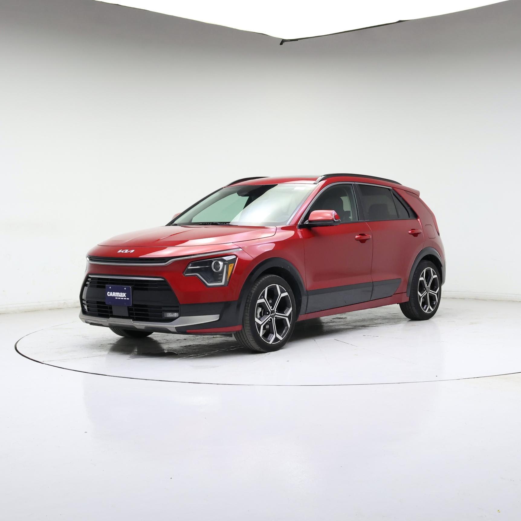 Thumbnail: 2023 Kia Niro - 4