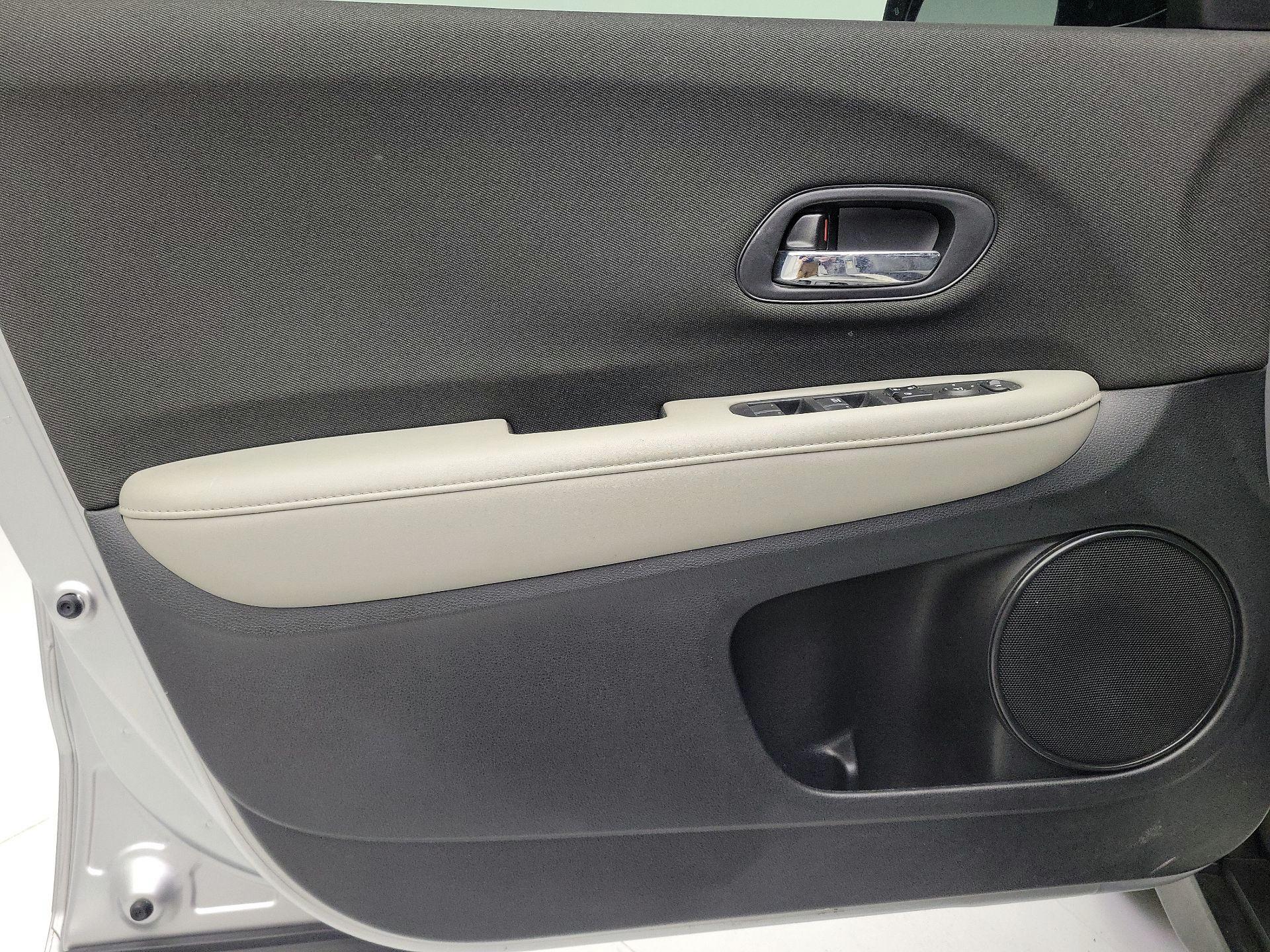 Thumbnail: 2021 Honda HR-V - 12