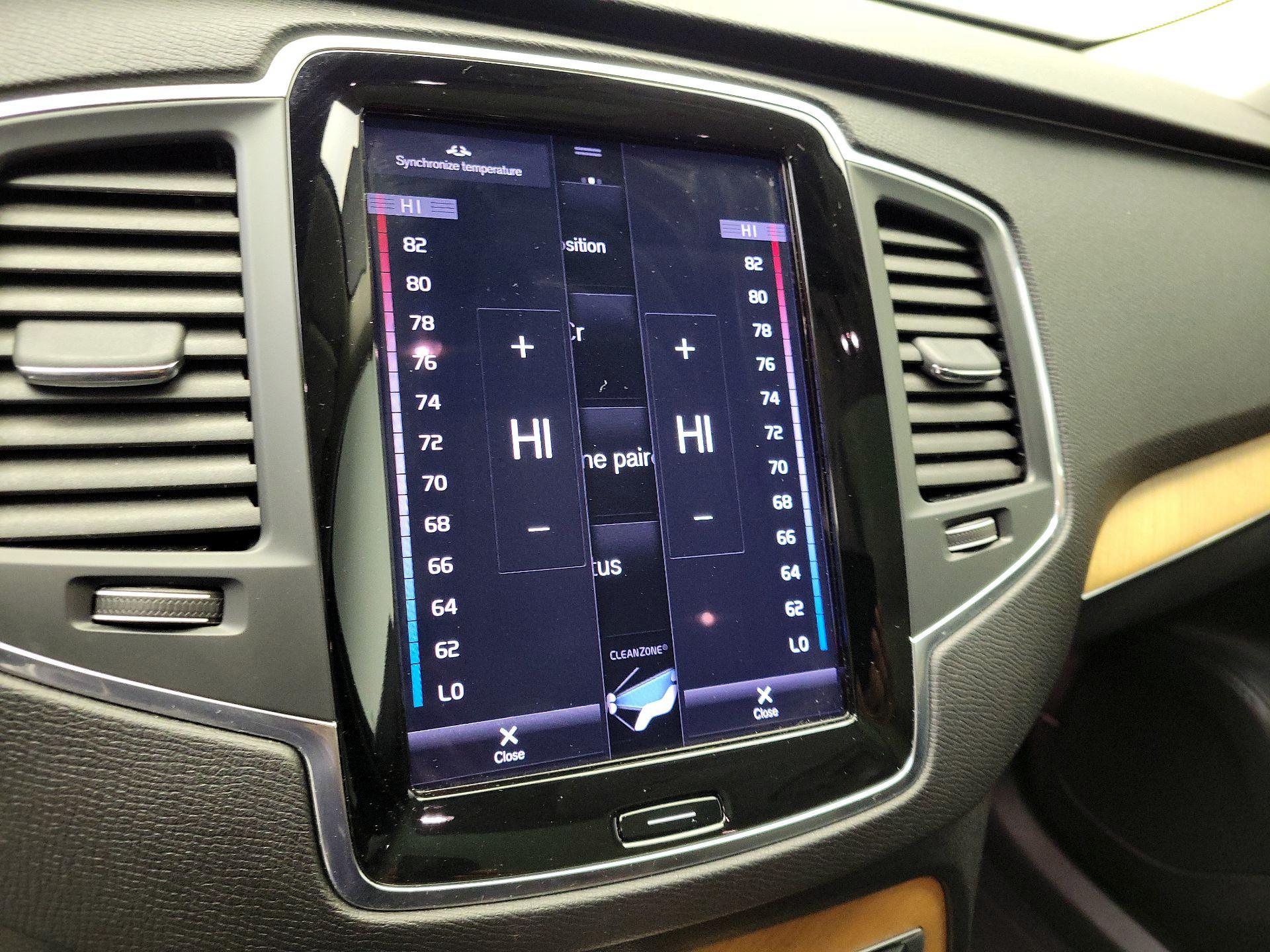 Thumbnail: 2021 Volvo XC90 - 15