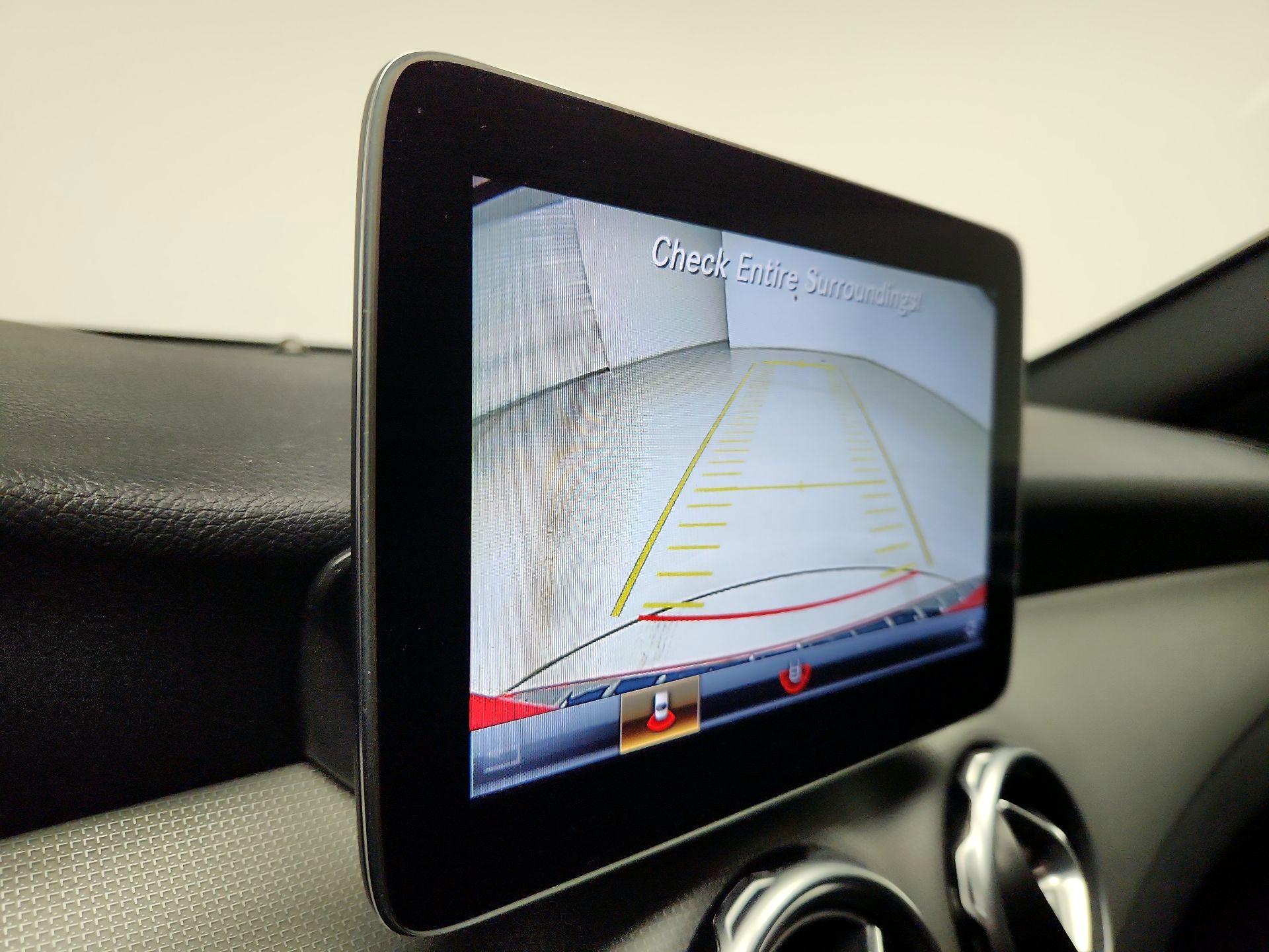 Thumbnail: 2019 Mercedes-Benz GLA - 14