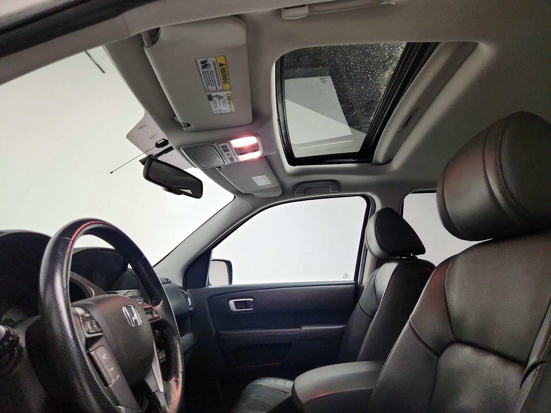 Thumbnail: 2014 Honda Pilot - 19