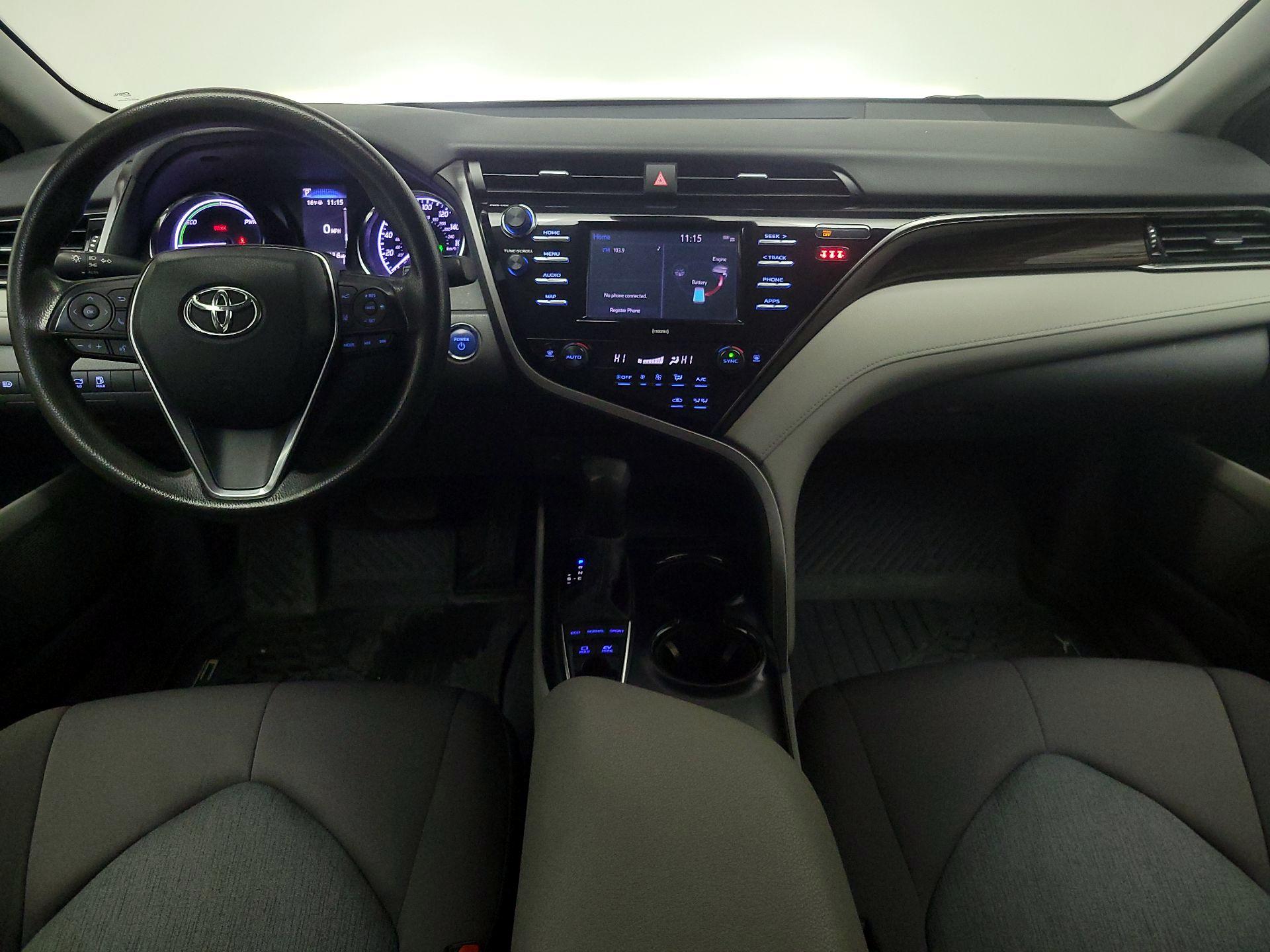 Thumbnail: 2020 Toyota Camry - 9