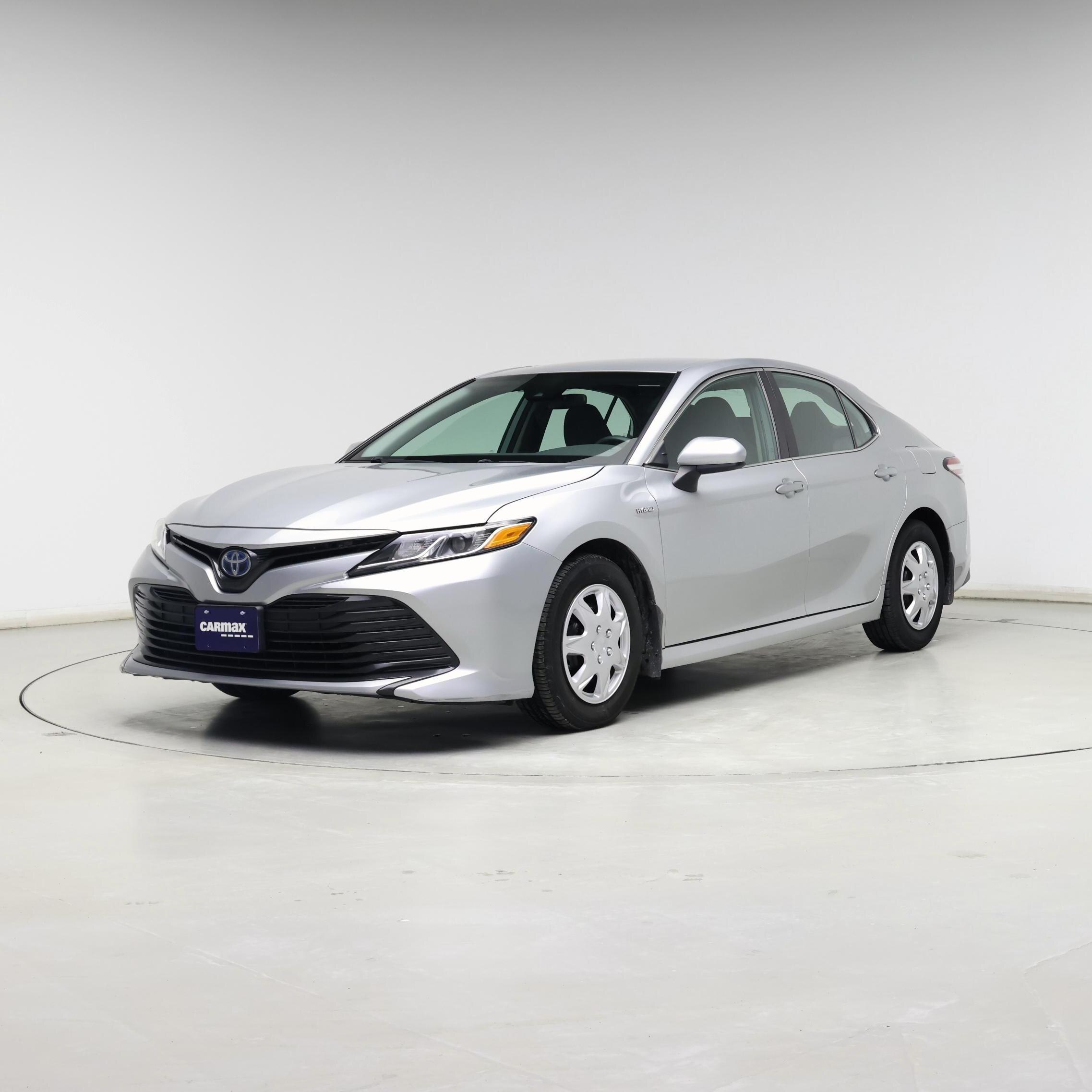 Thumbnail: 2020 Toyota Camry - 4