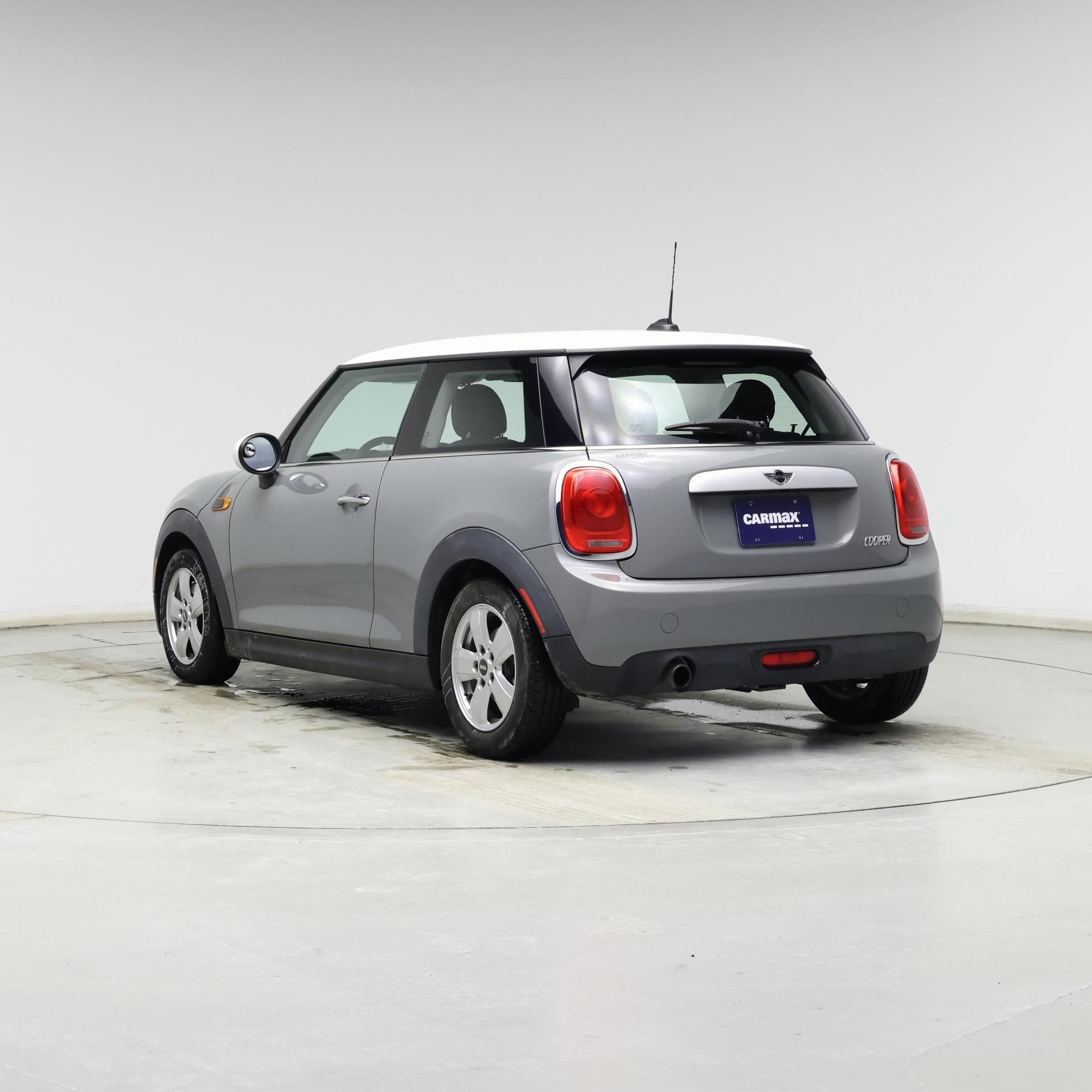 Thumbnail: 2015 MINI Cooper Hardtop - 2