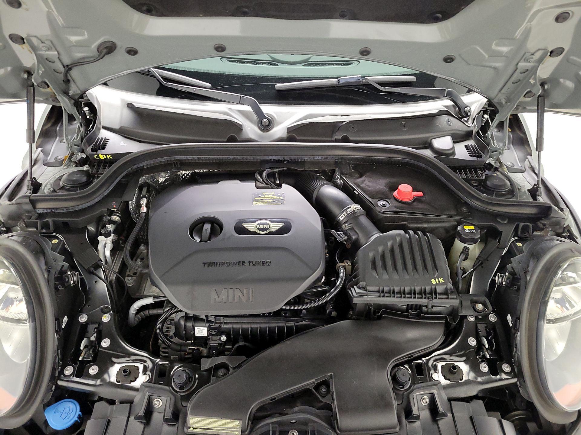 Thumbnail: 2015 MINI Cooper Hardtop - 20