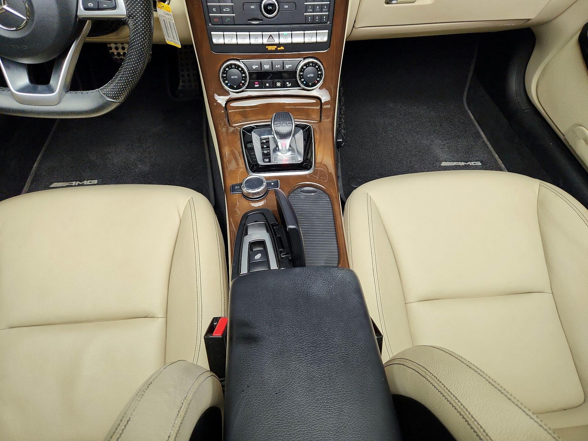 Thumbnail: 2019 Mercedes-Benz SLC - 17