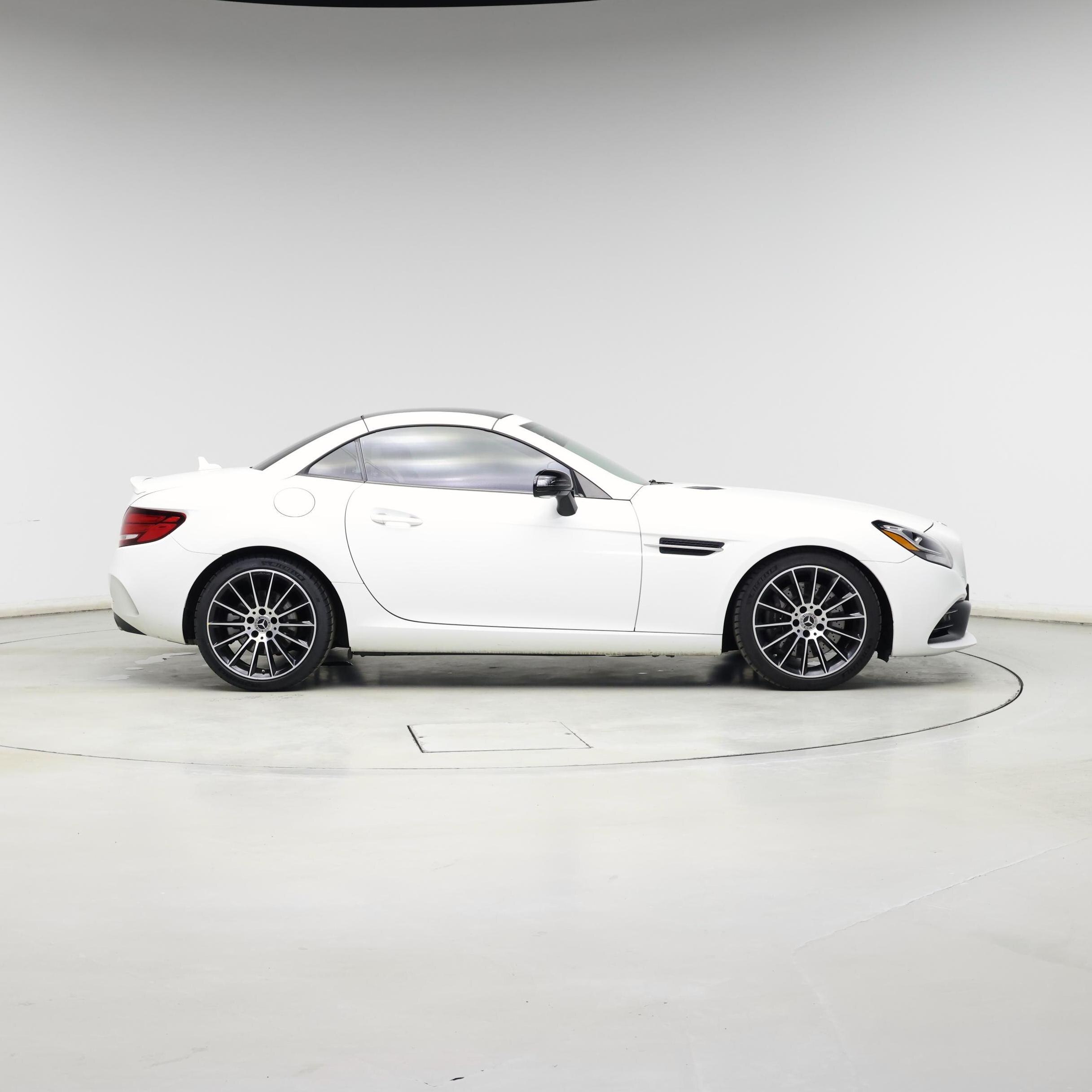 Thumbnail: 2019 Mercedes-Benz SLC - 7