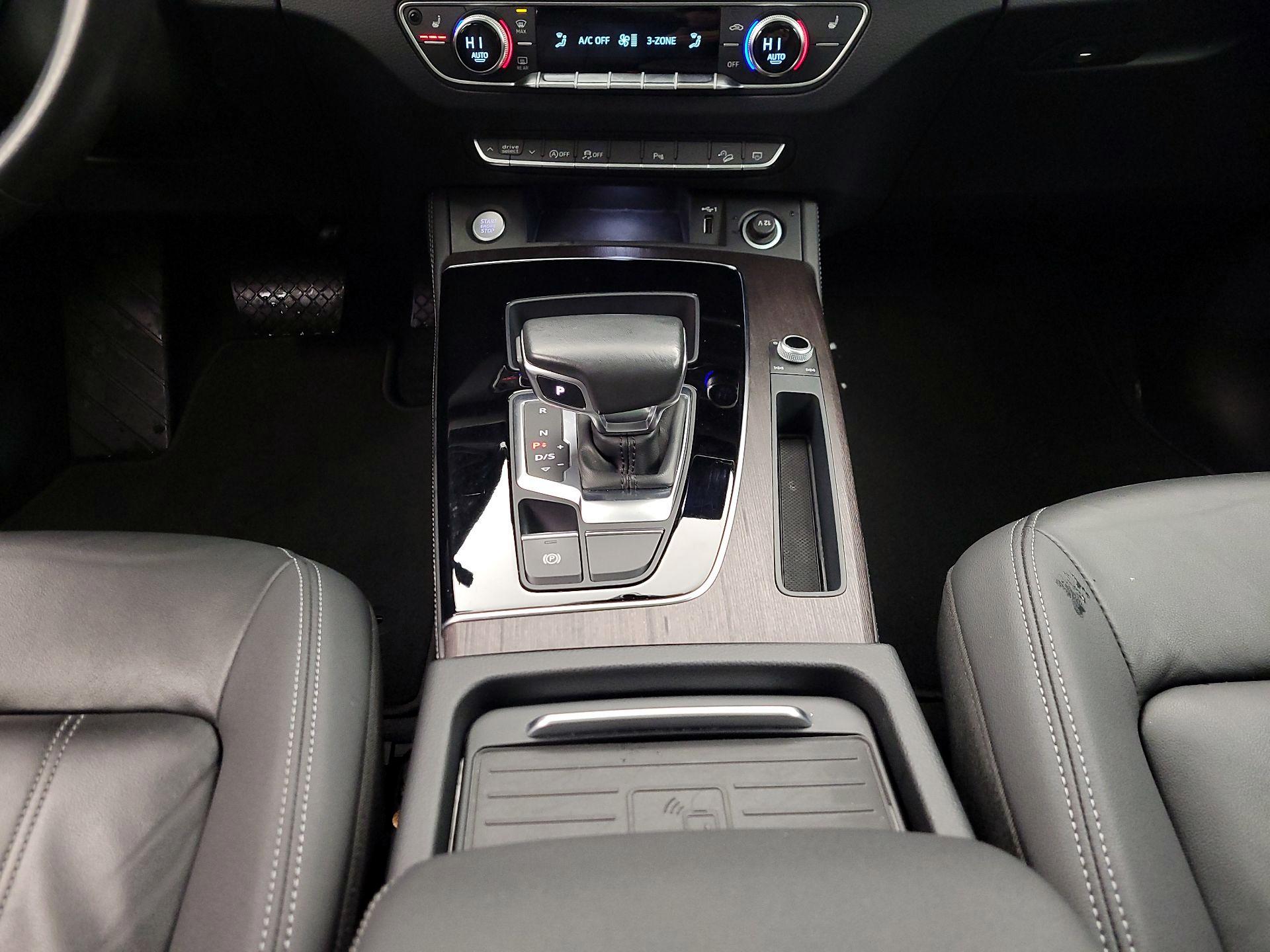 Thumbnail: 2021 Audi Q5 - 18