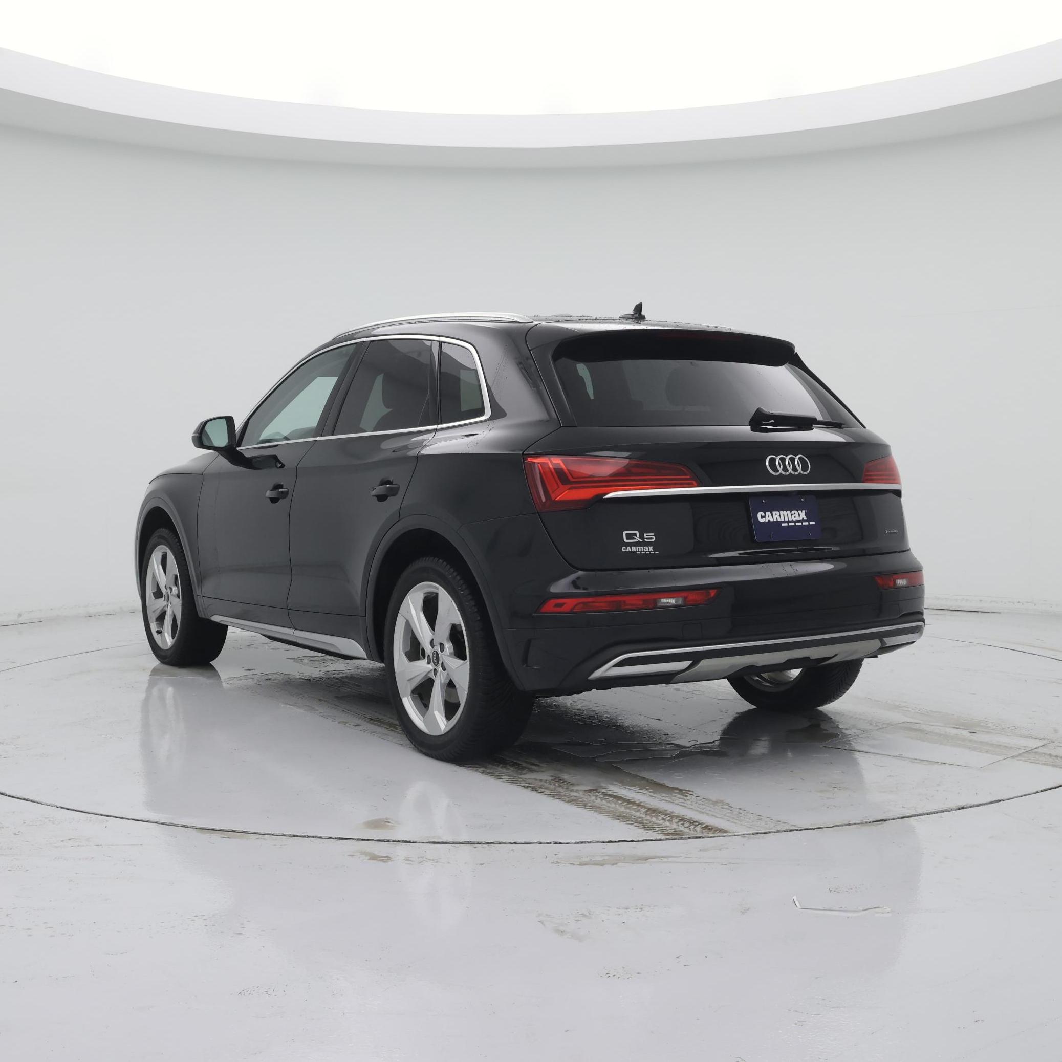 Thumbnail: 2021 Audi Q5 - 2