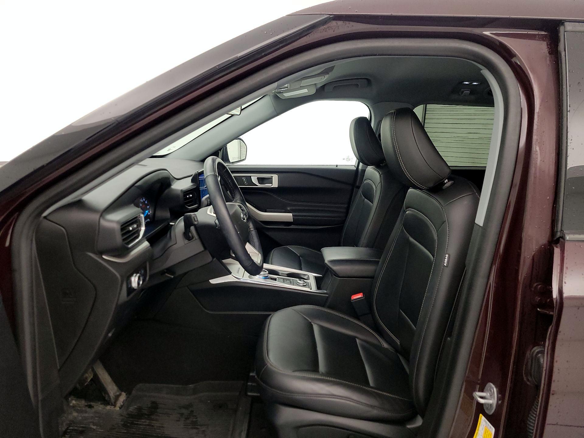 Thumbnail: 2022 Ford Explorer - 11