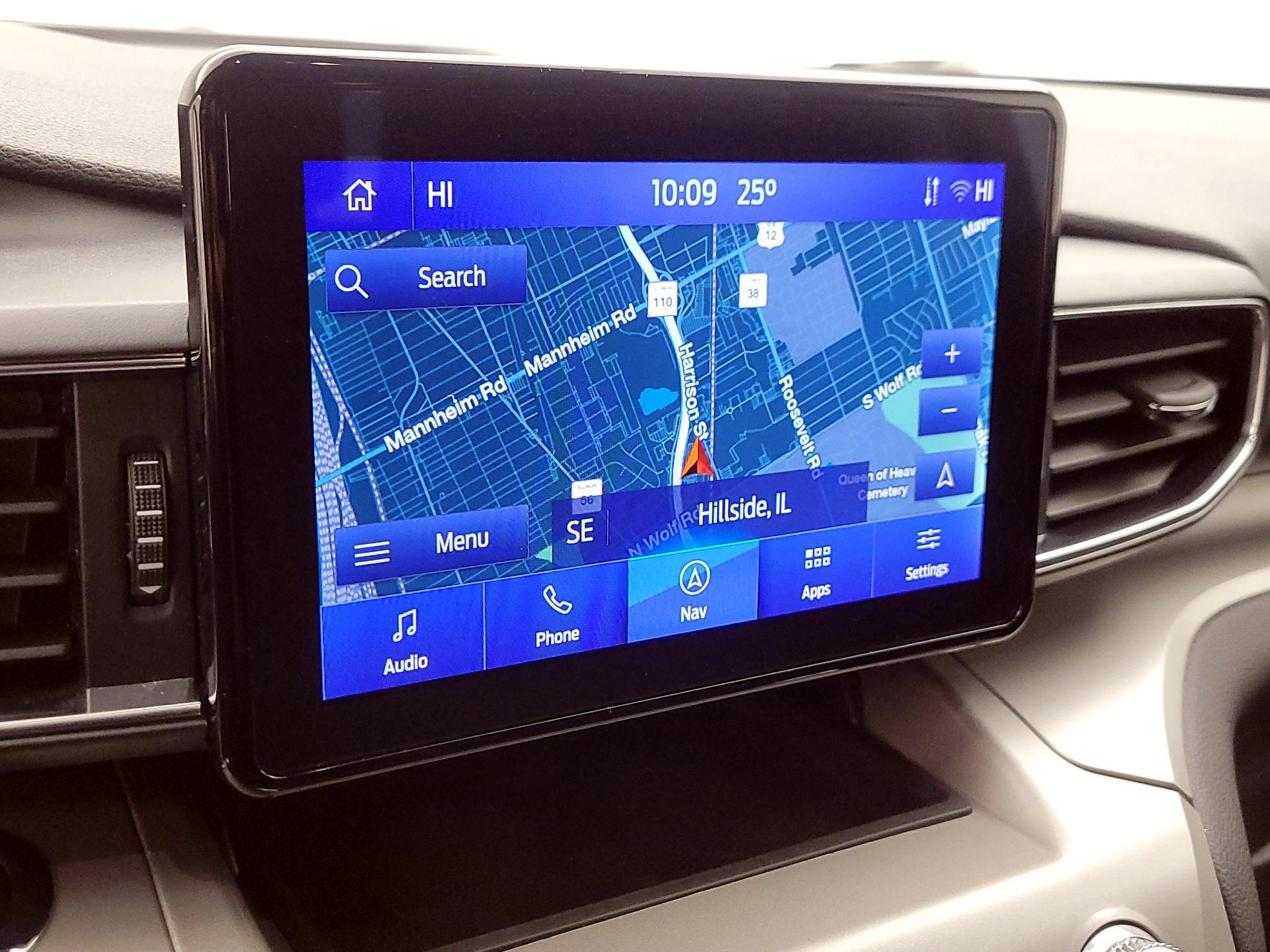 Thumbnail: 2022 Ford Explorer - 14