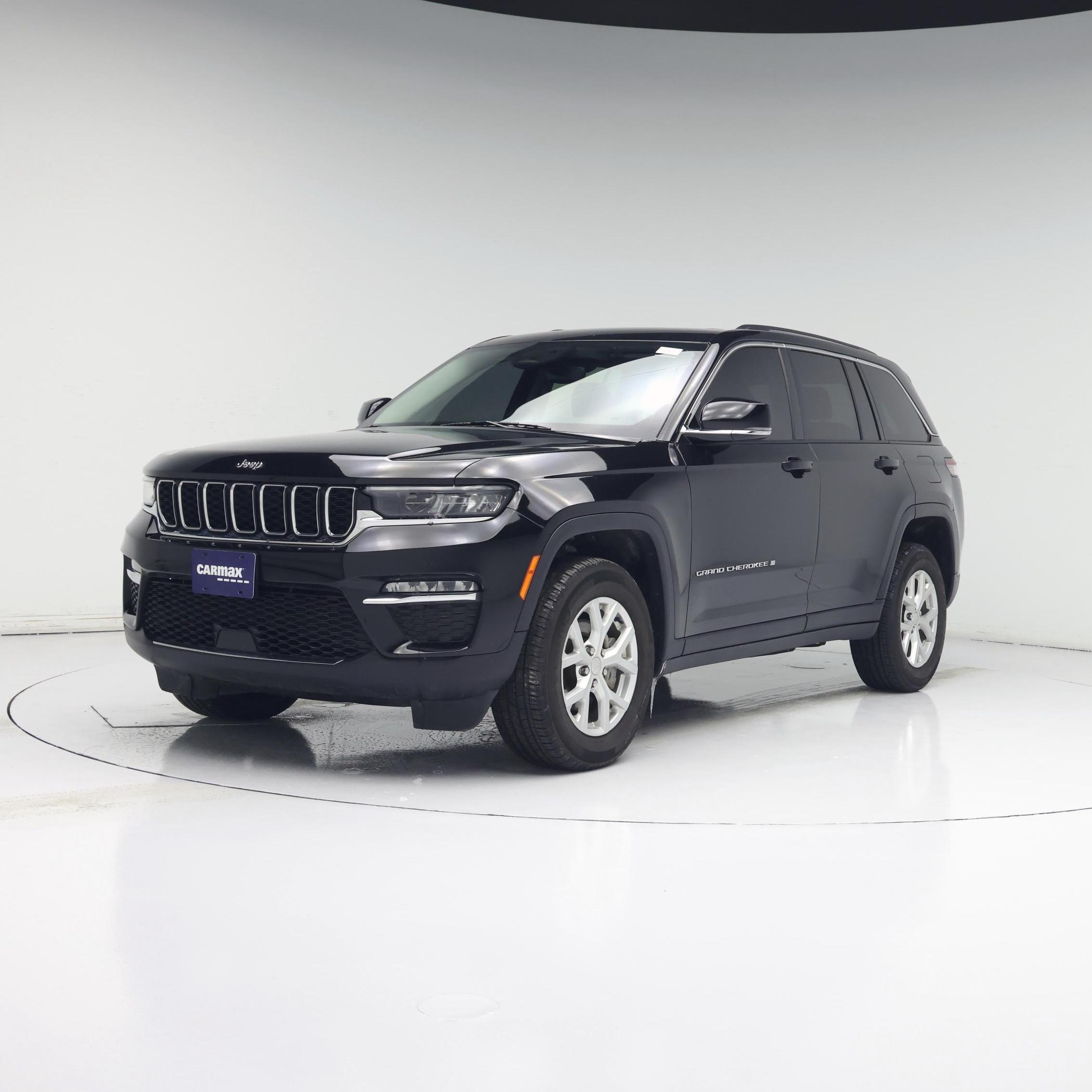 Thumbnail: 2023 Jeep Grand Cherokee - 4
