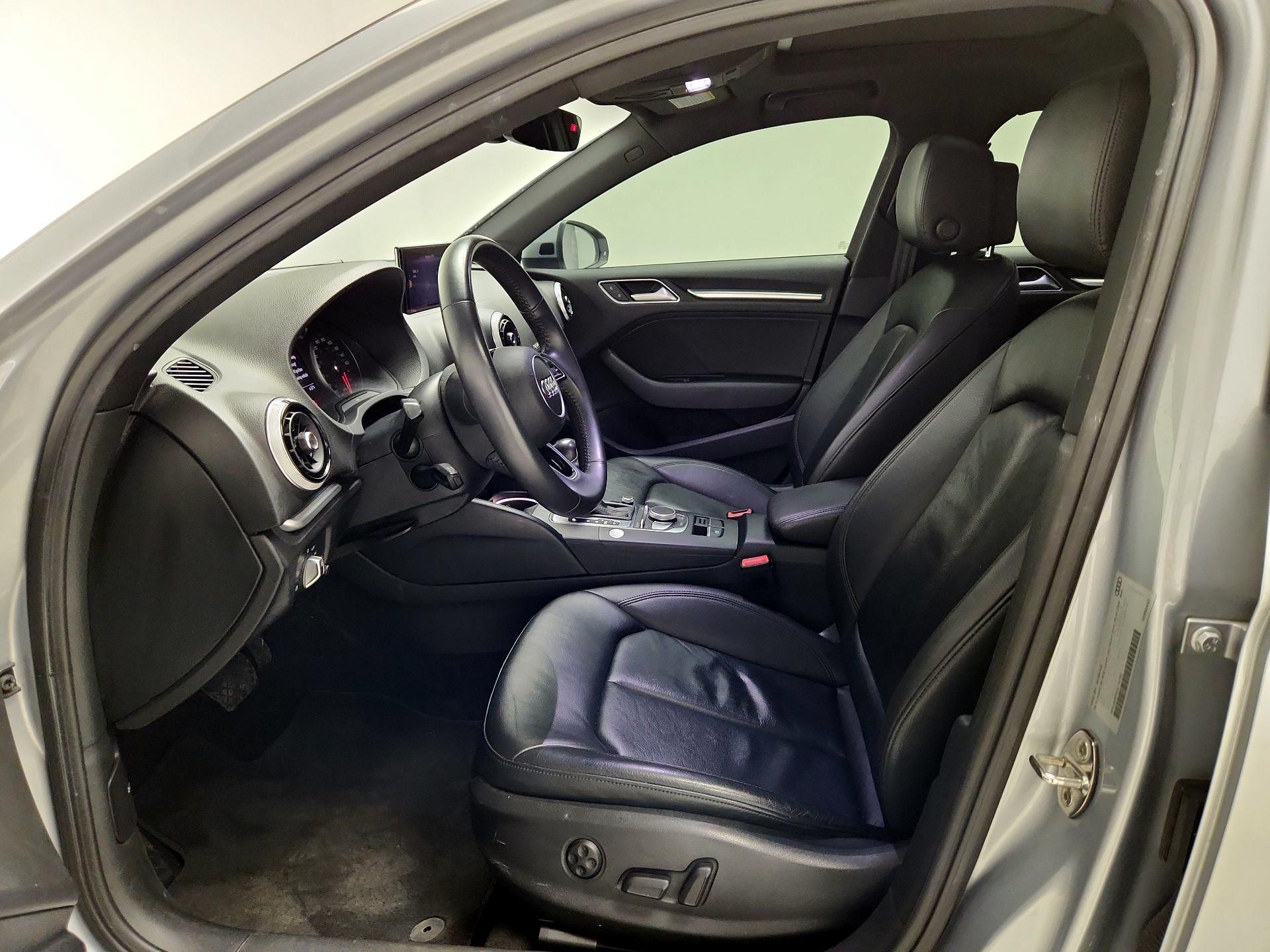 Thumbnail: 2019 Audi A3 - 11