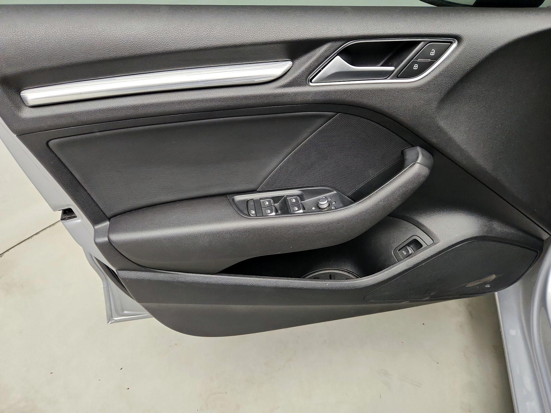 Thumbnail: 2019 Audi A3 - 12