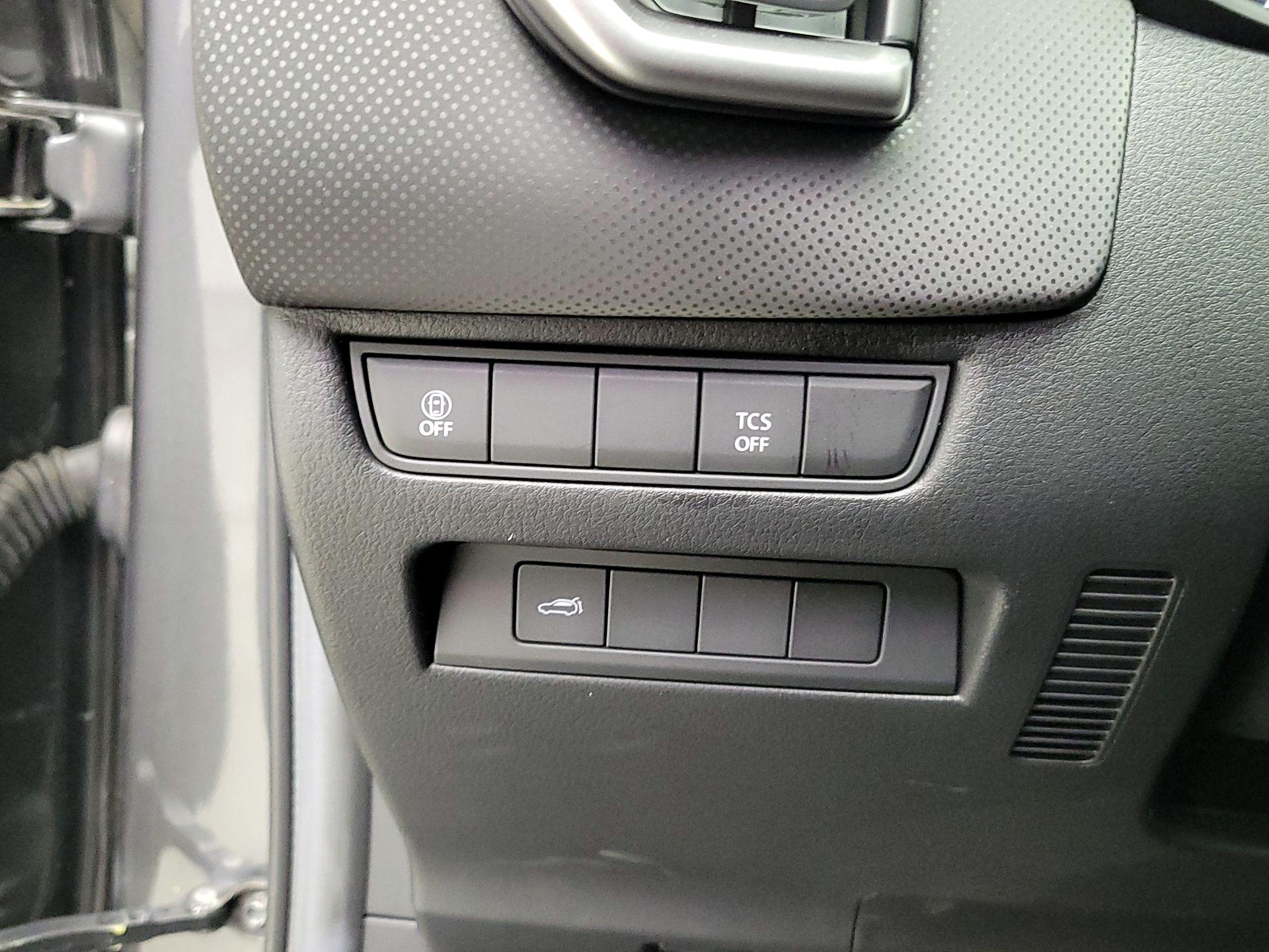 Thumbnail: 2025 Mazda CX-50 - 13