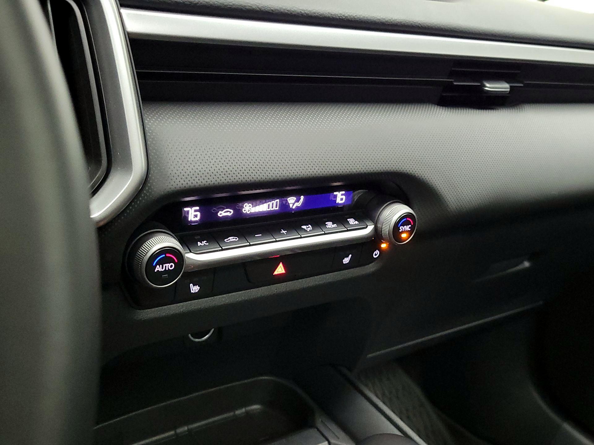 Thumbnail: 2025 Mazda CX-50 - 16