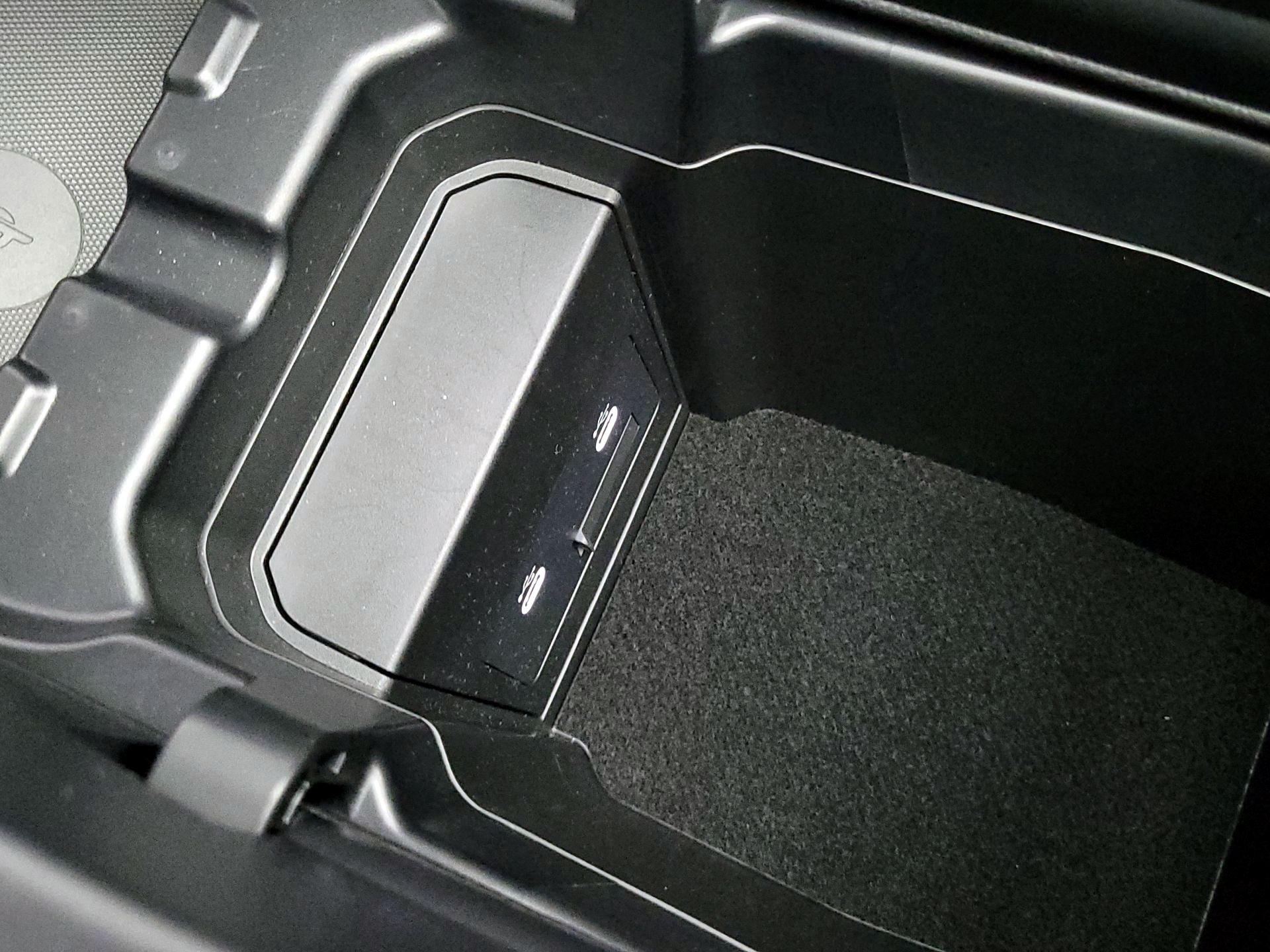 Thumbnail: 2025 Mazda CX-50 - 18