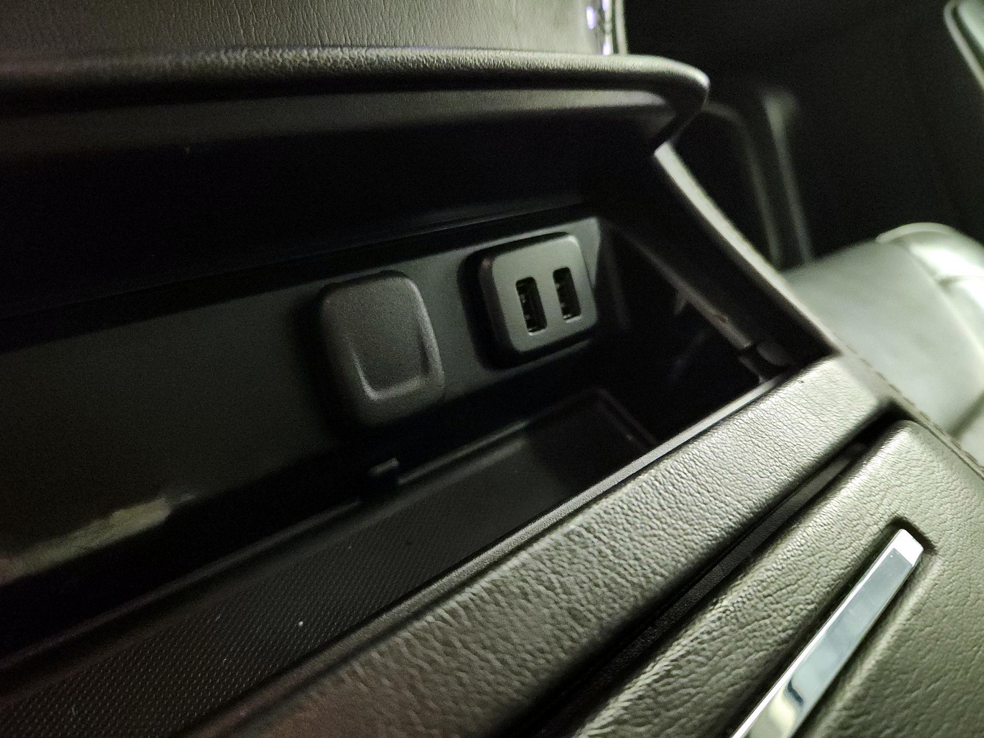 Thumbnail: 2017 Chevrolet Tahoe - 19