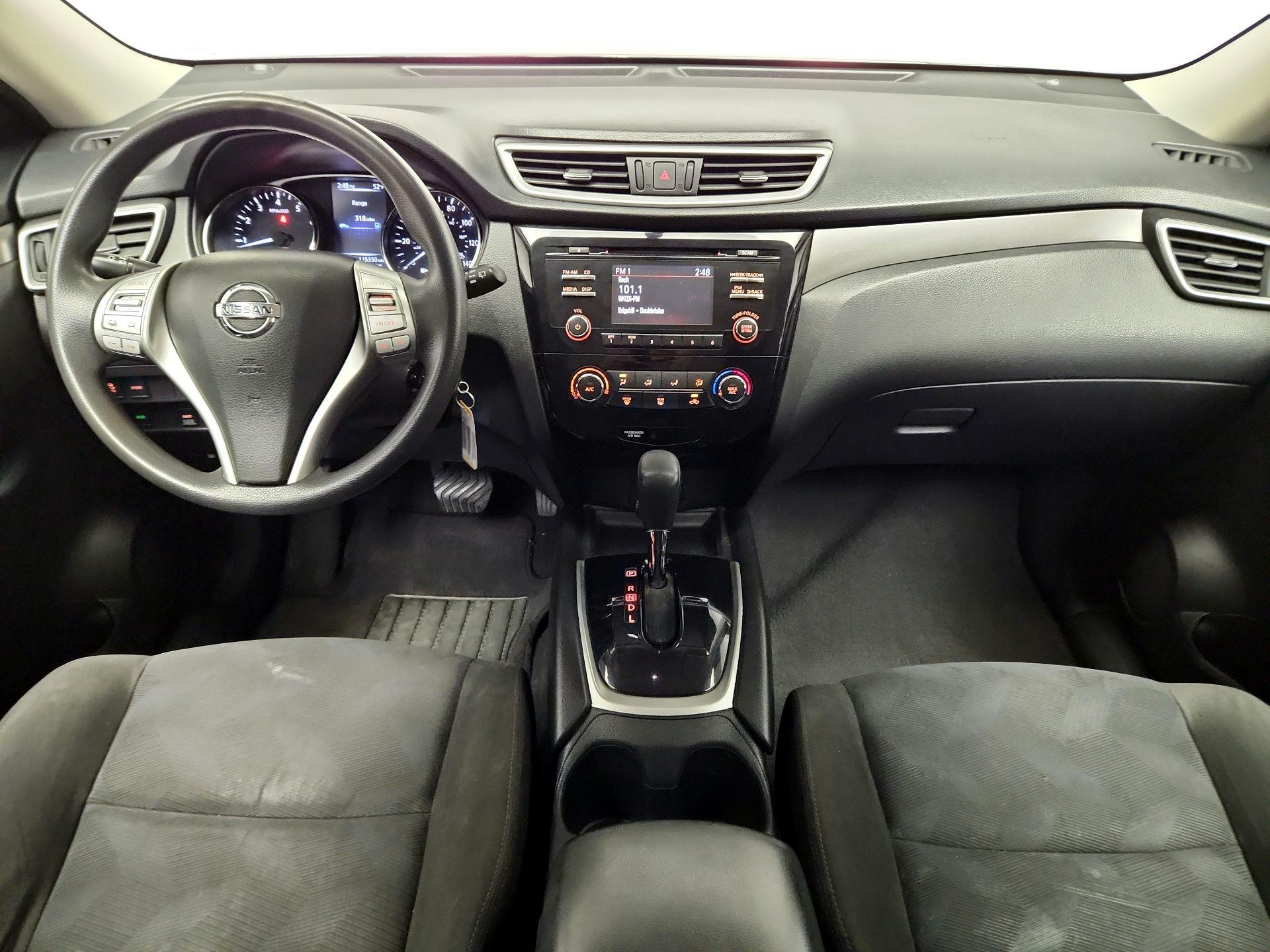 Thumbnail: 2015 Nissan Rogue - 9