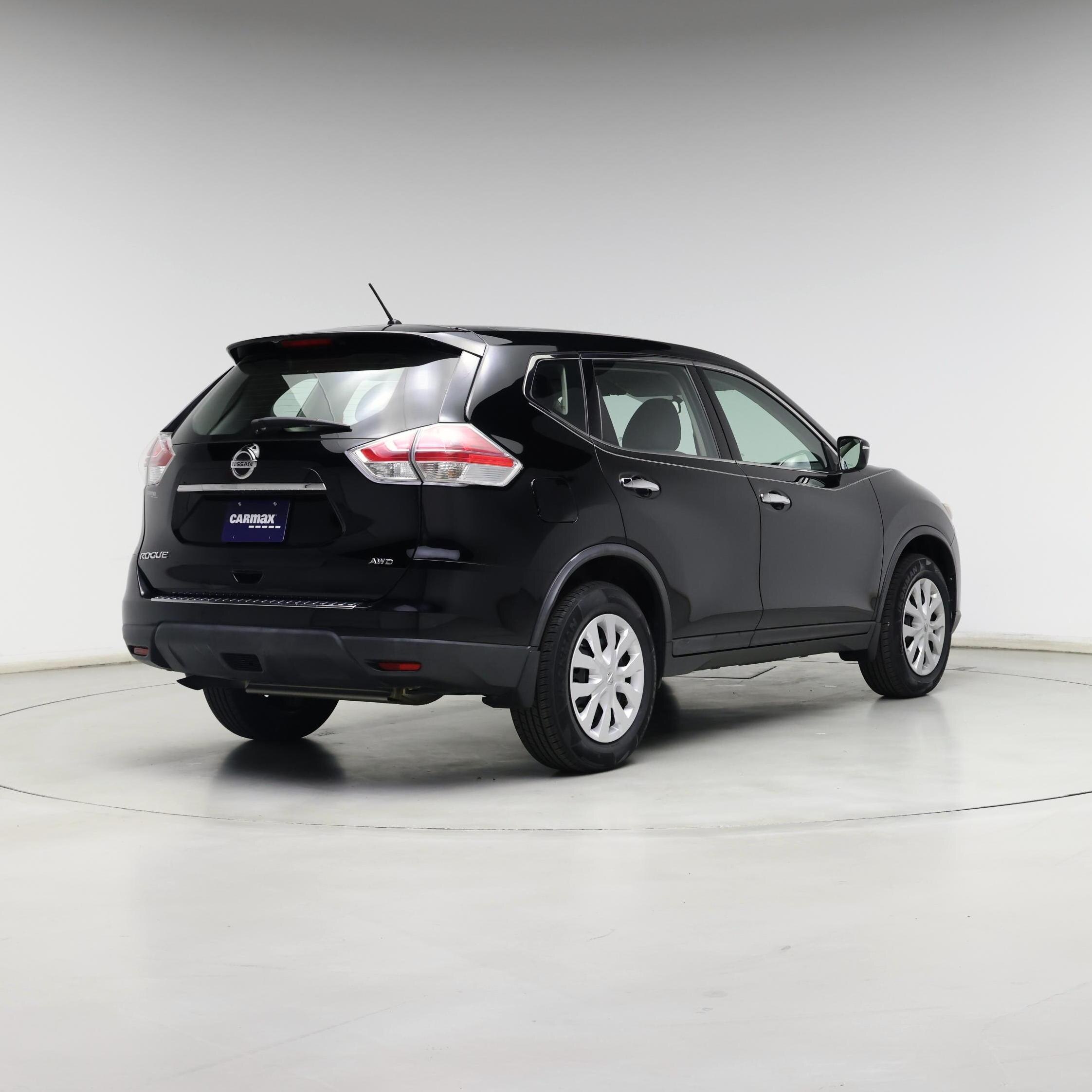 Thumbnail: 2015 Nissan Rogue - 8
