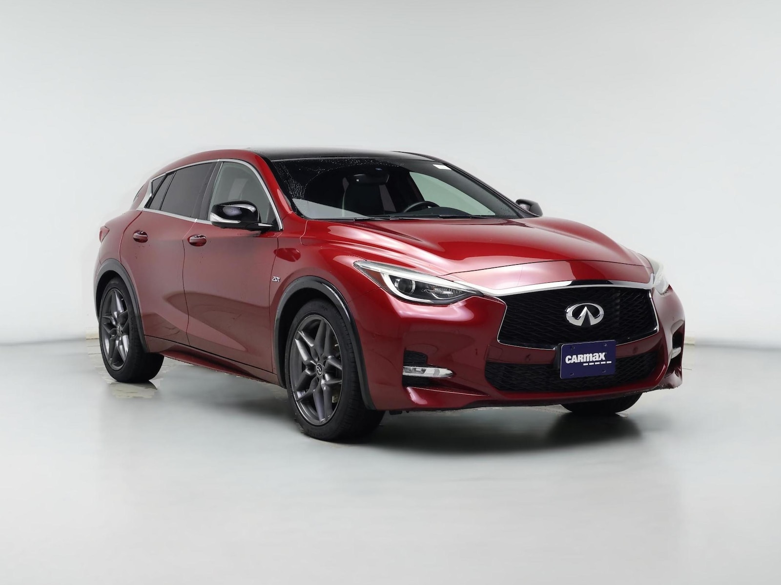 2017 INFINITI QX30 Sport