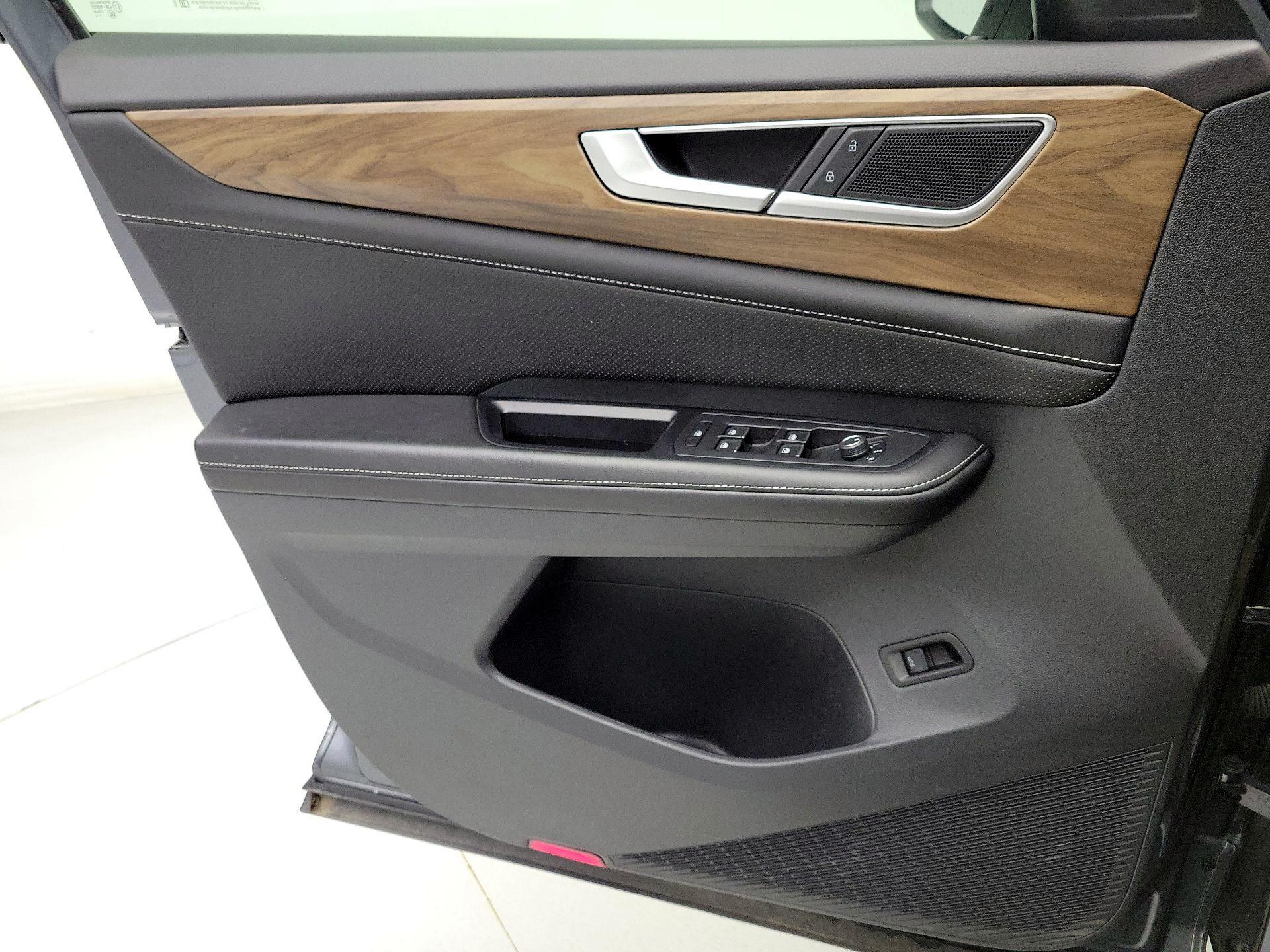 Thumbnail: 2024 Volkswagen Atlas - 12