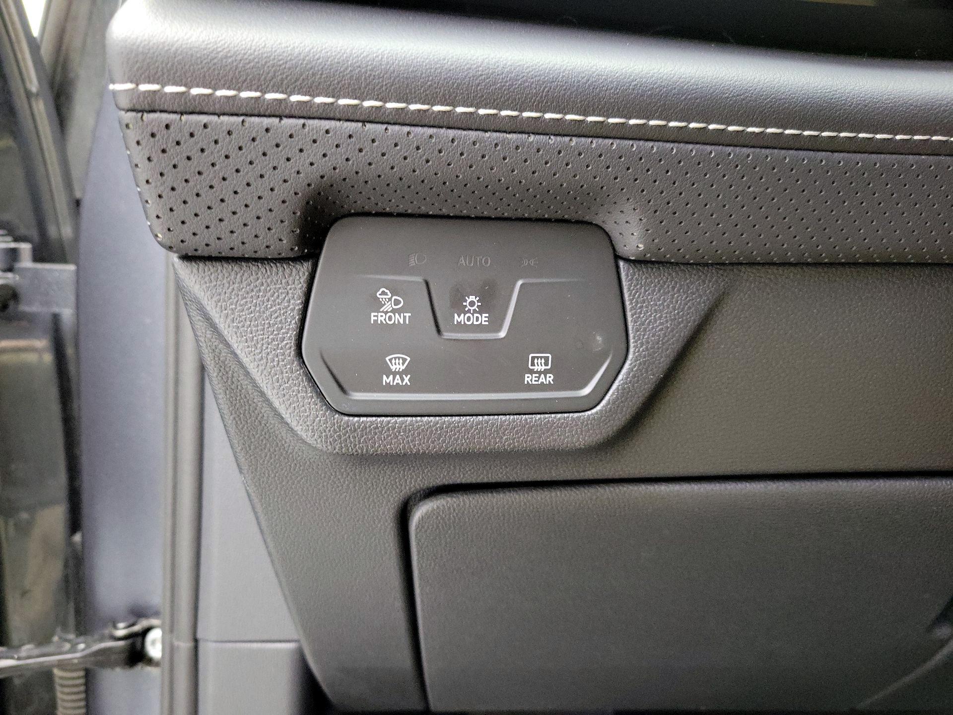 Thumbnail: 2024 Volkswagen Atlas - 13