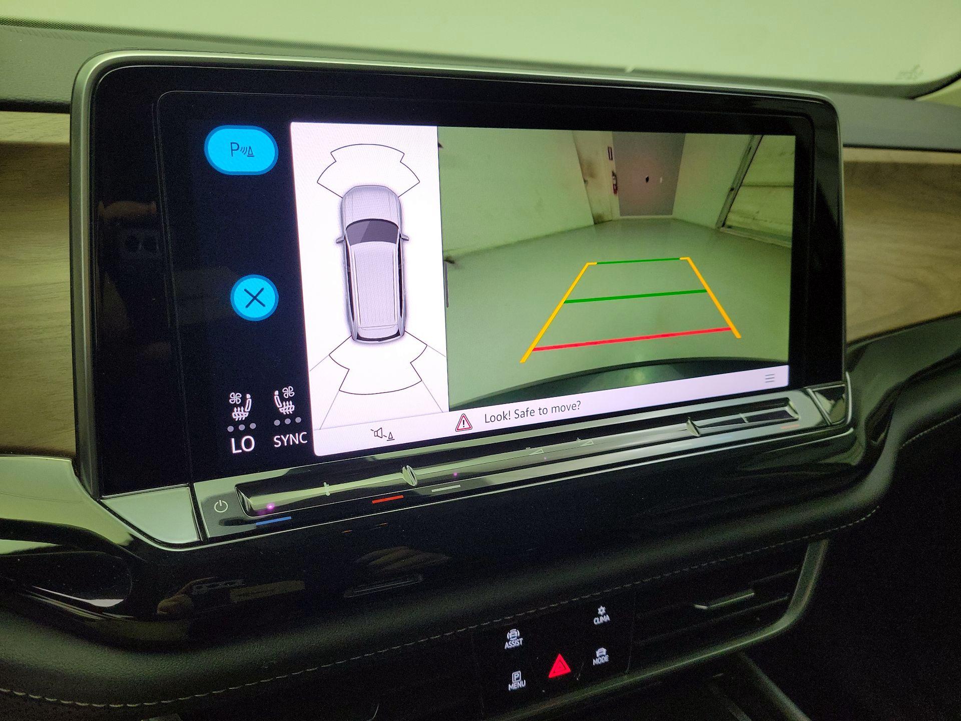 Thumbnail: 2024 Volkswagen Atlas - 14