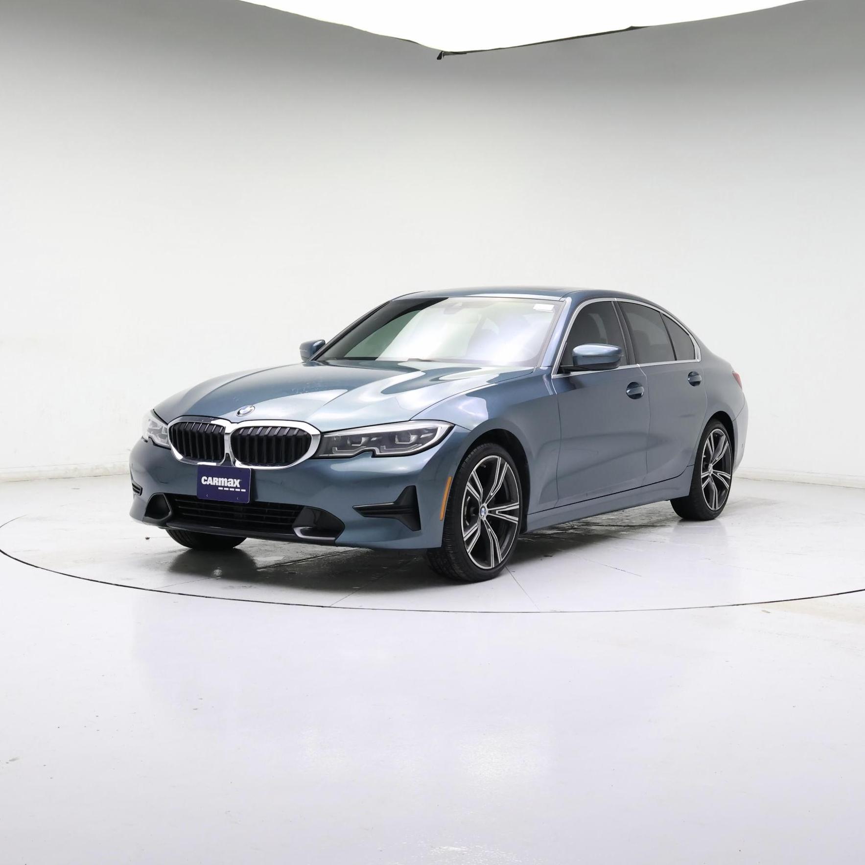 Thumbnail: 2020 BMW 3 Series - 4