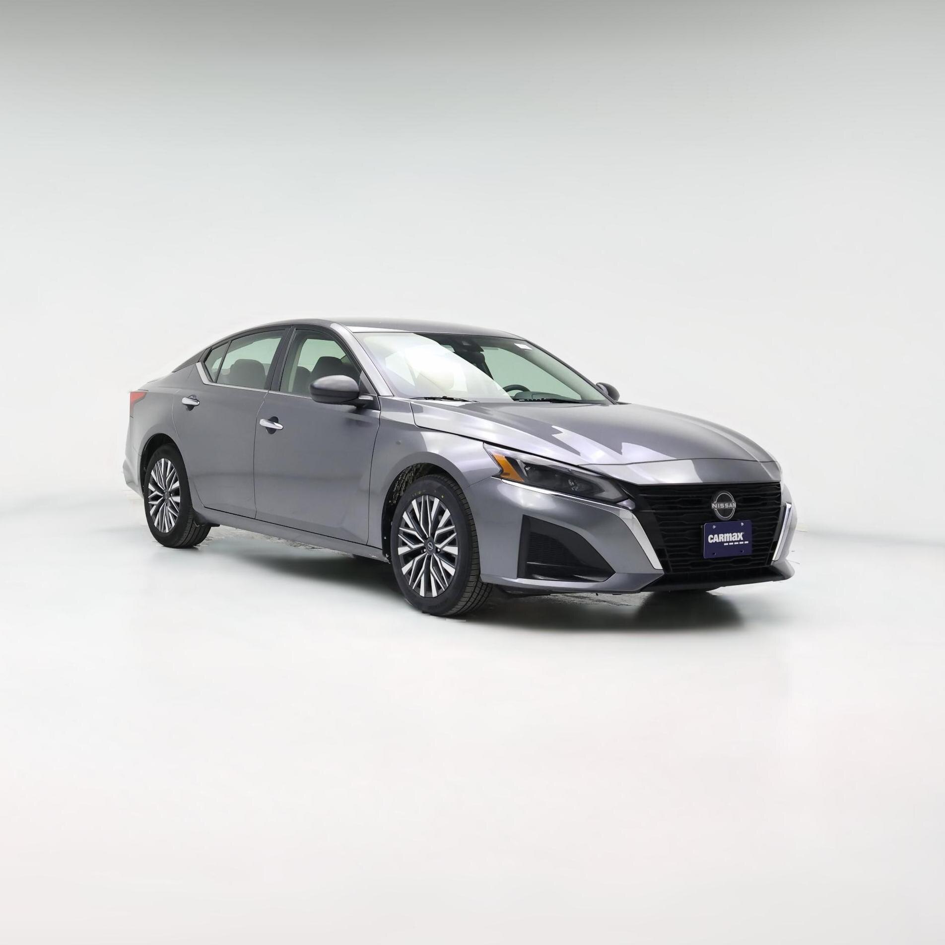 Thumbnail: 2024 Nissan Altima - 1