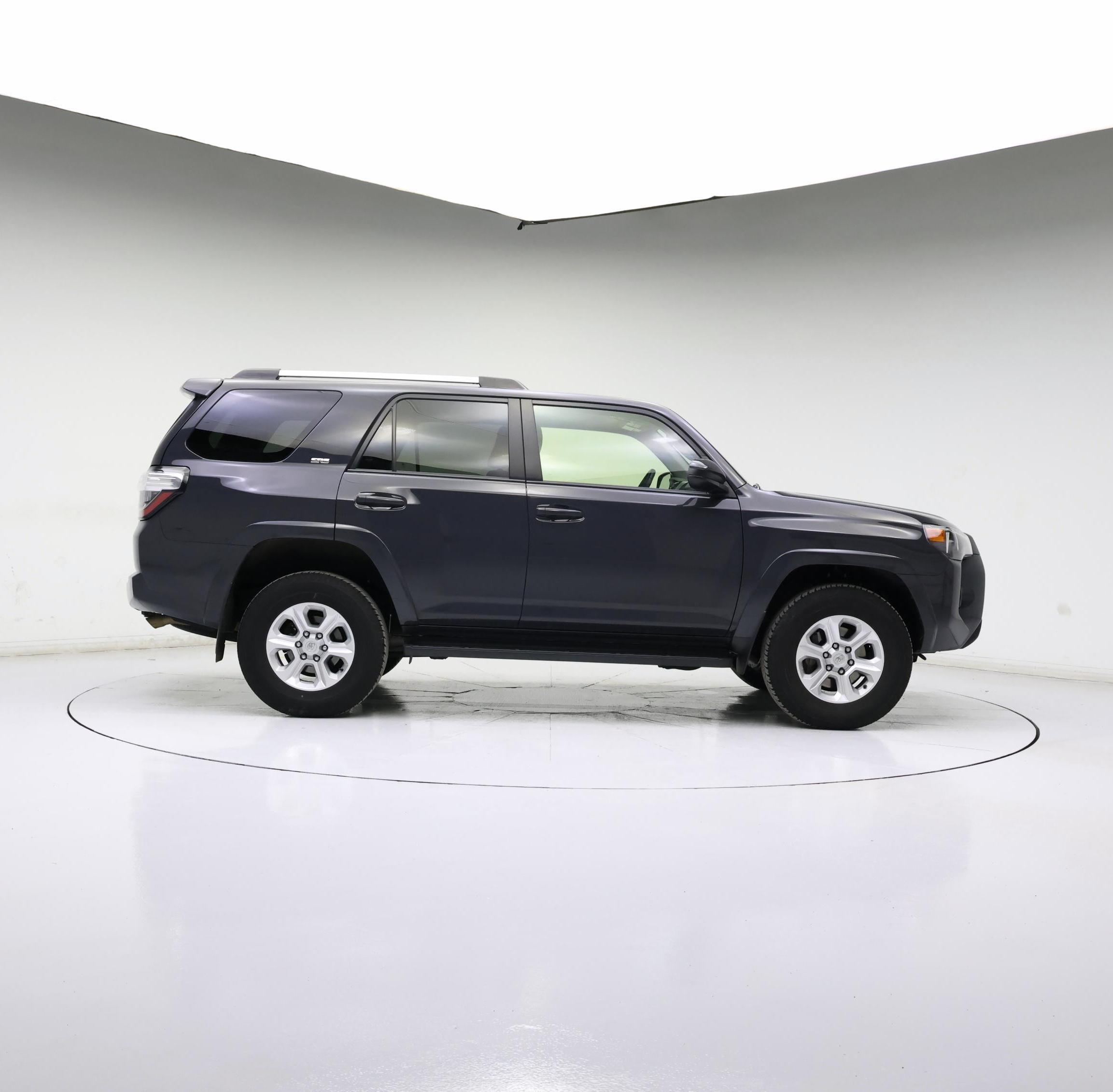 Thumbnail: 2024 Toyota 4Runner - 3