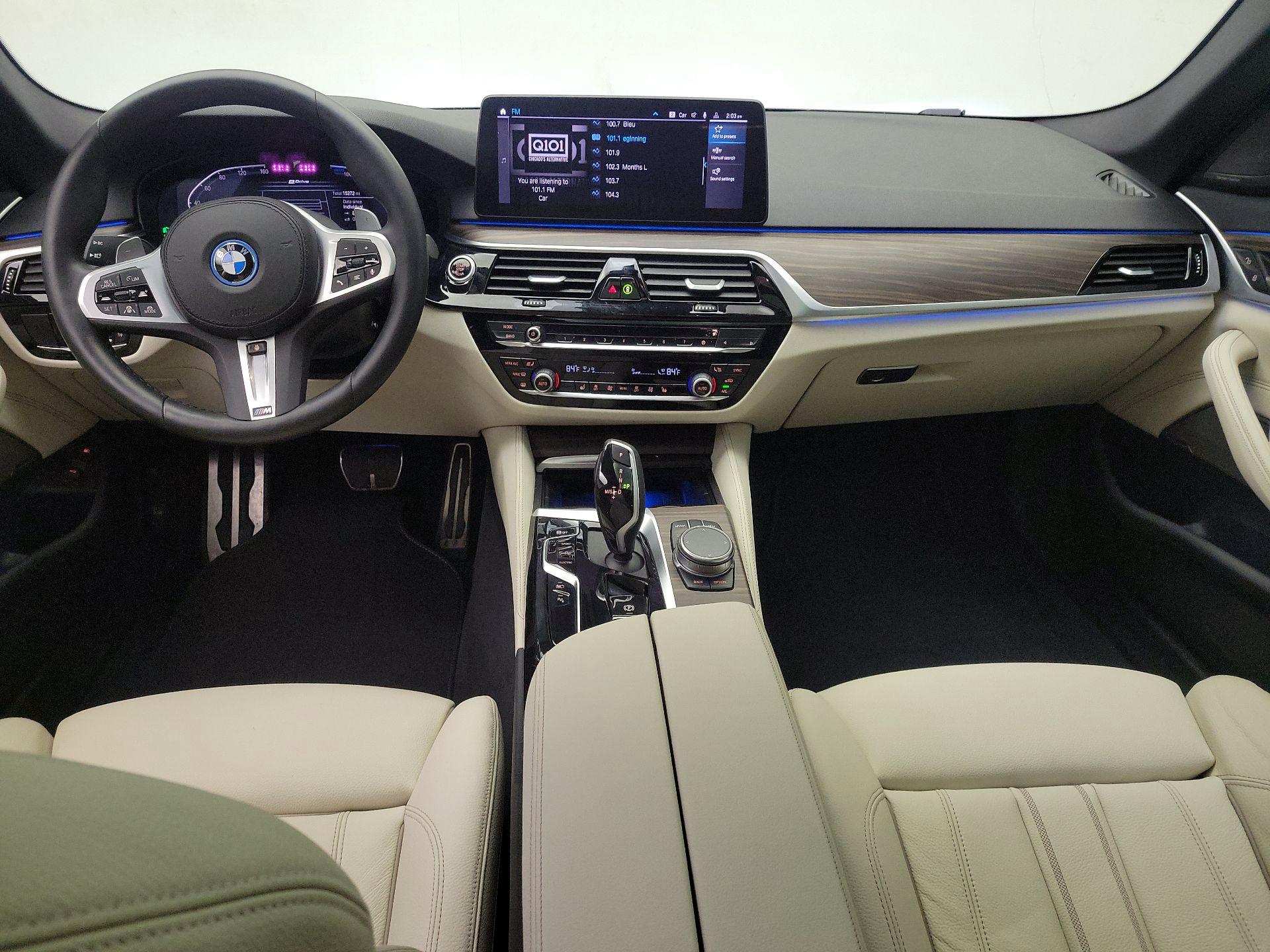 Thumbnail: 2023 BMW 5 Series - 9