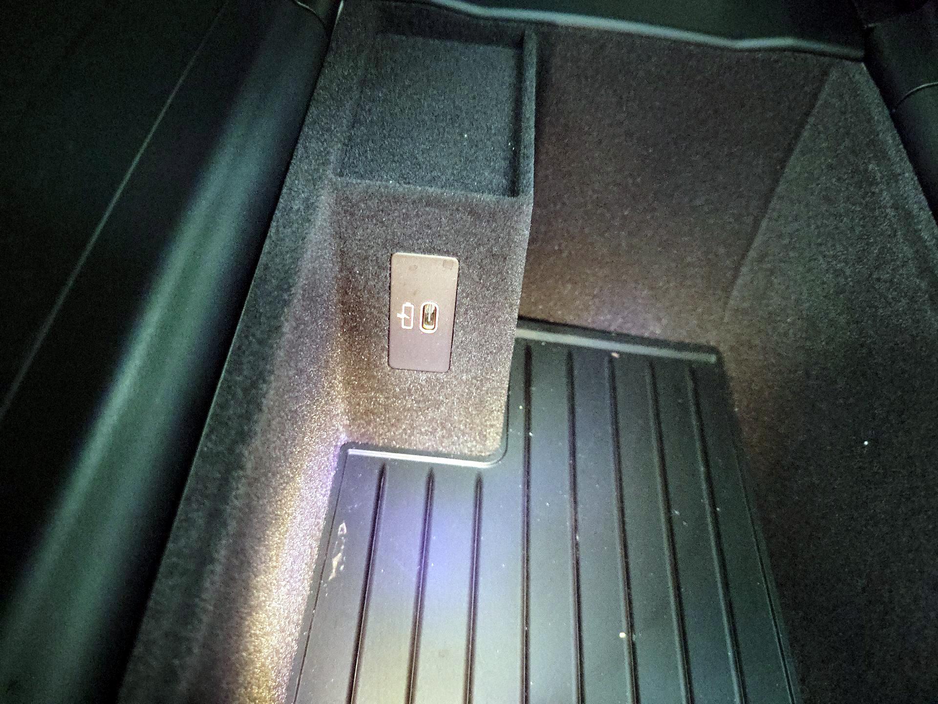 Thumbnail: 2023 BMW 5 Series - 19