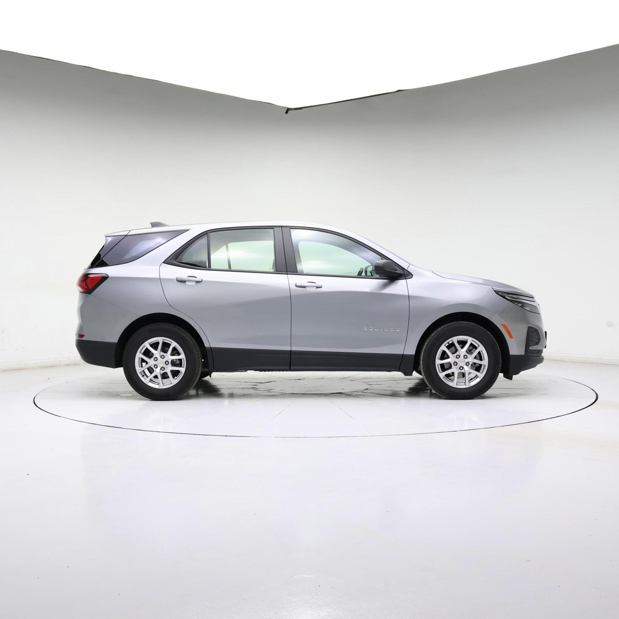 Thumbnail: 2024 Chevrolet Equinox - 7