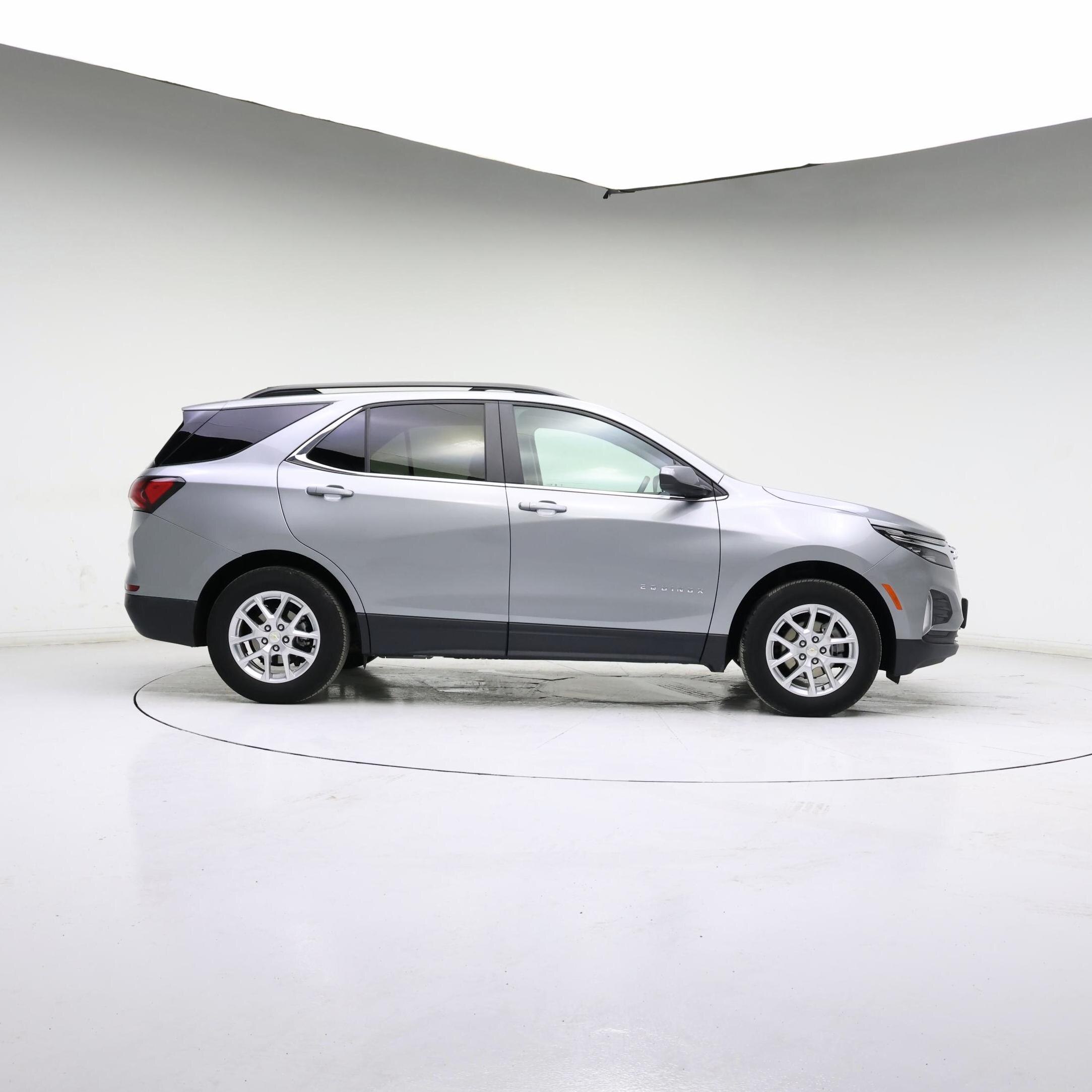 Thumbnail: 2023 Chevrolet Equinox - 7