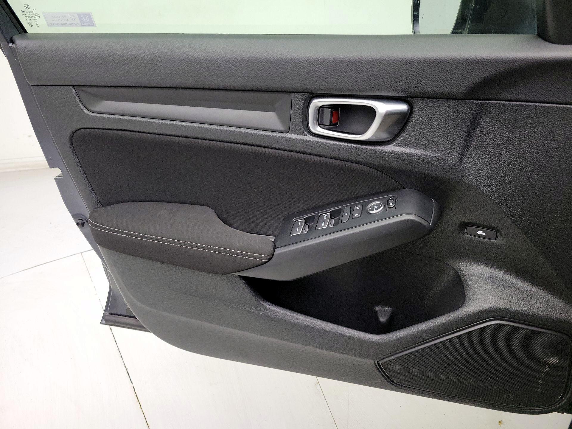 Thumbnail: 2025 Honda Civic - 12