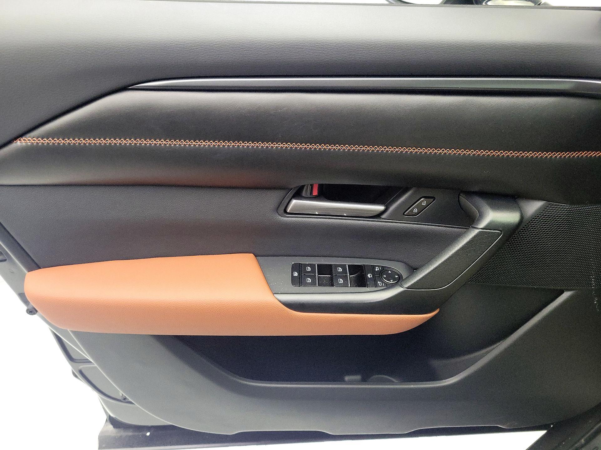 Thumbnail: 2025 Mazda CX-50 - 12